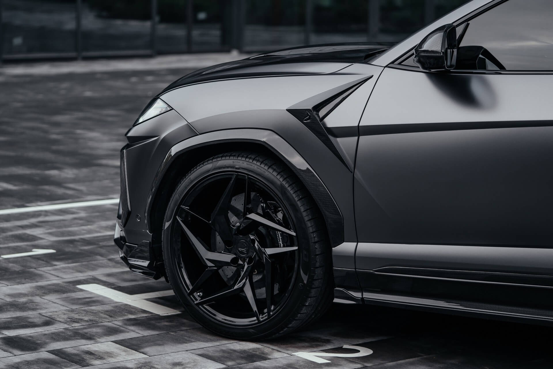 Lamborghini Urus grey