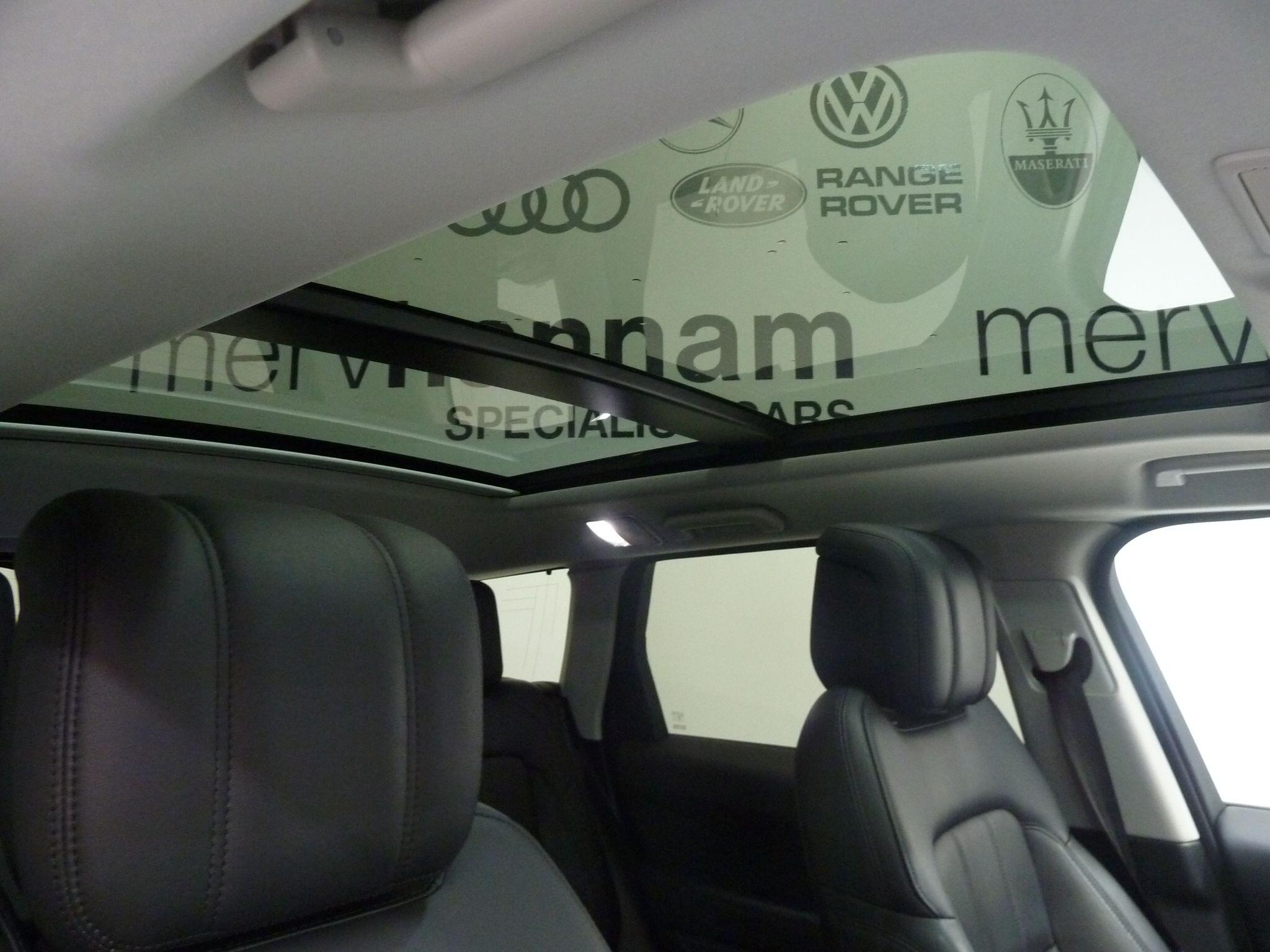 Land Rover Range Rover Sport 2.0 P400e  HSE Dynamic SUV  Petrol Plug-in Hybrid   (404 ps)<br/><br/>PAN ROOF + BLACK PACK + STEPS