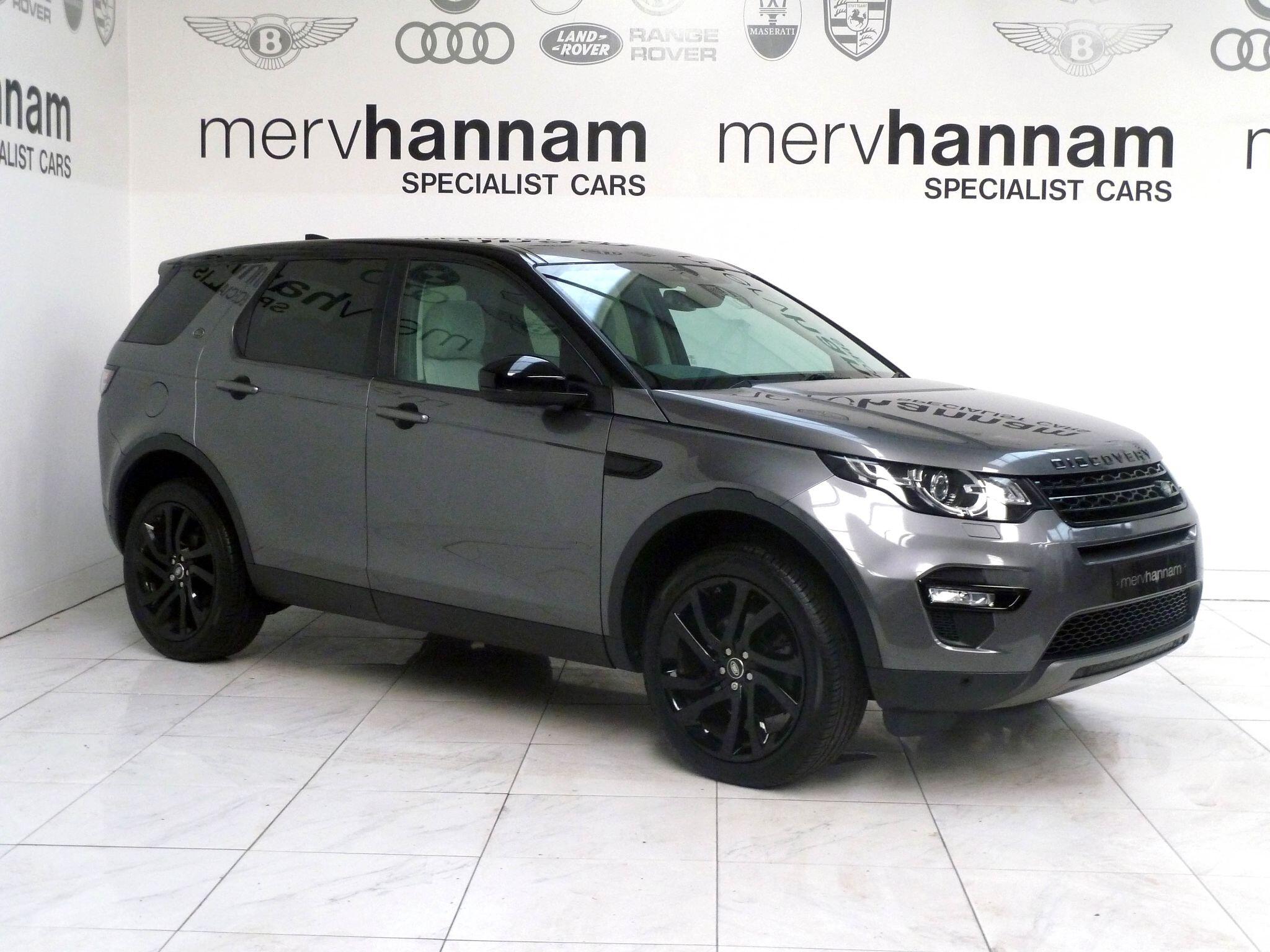 Land Rover Discovery Sport 2.0 TD4 HSE Black   <br/><br/>BLACK EXTERIOR PACK + PAN ROOF