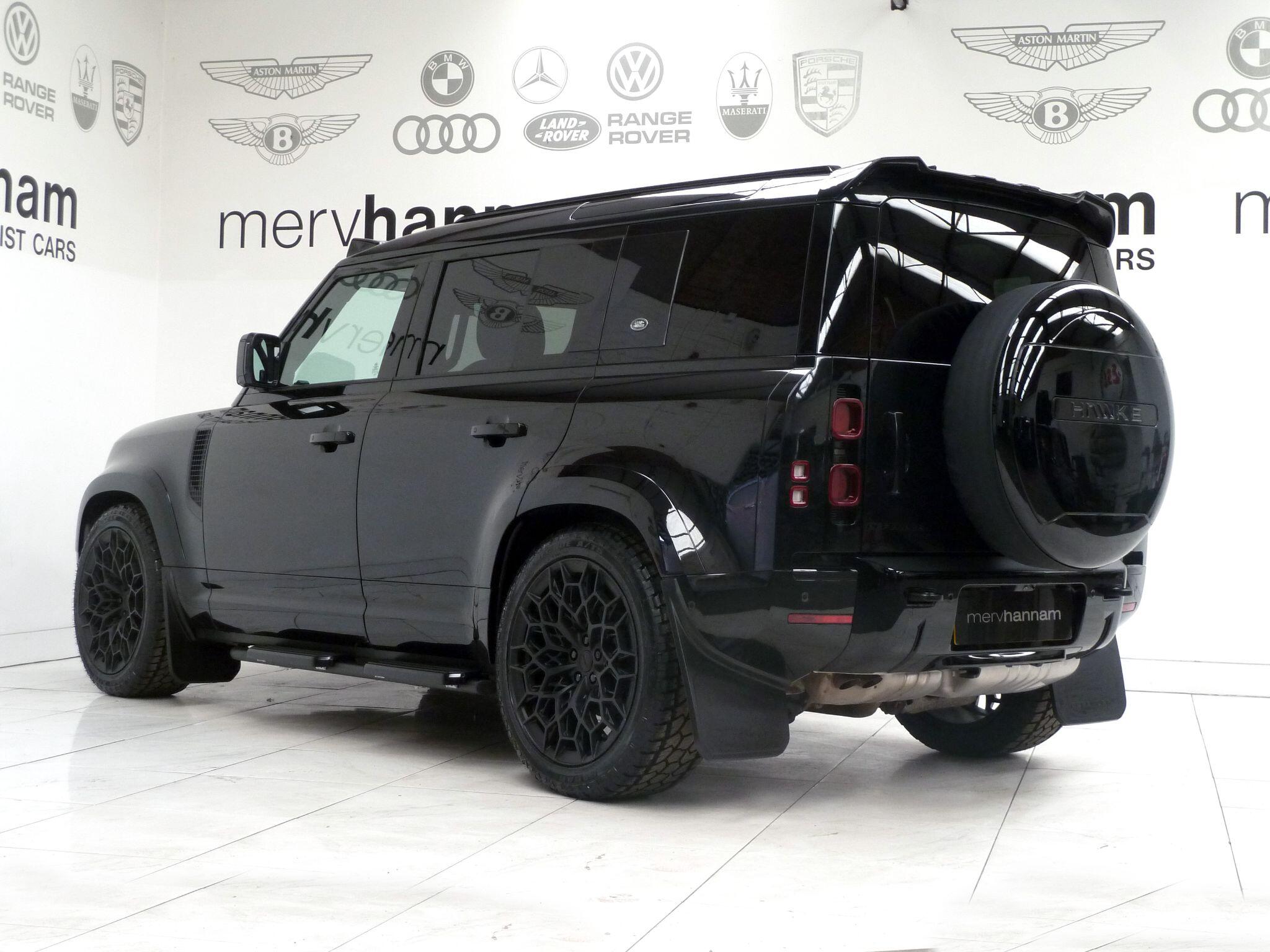 Land Rover Defender 110 3.0 D250  X-Dynamic SE   <br/><br/>HAWKE BLACK EDITION 110