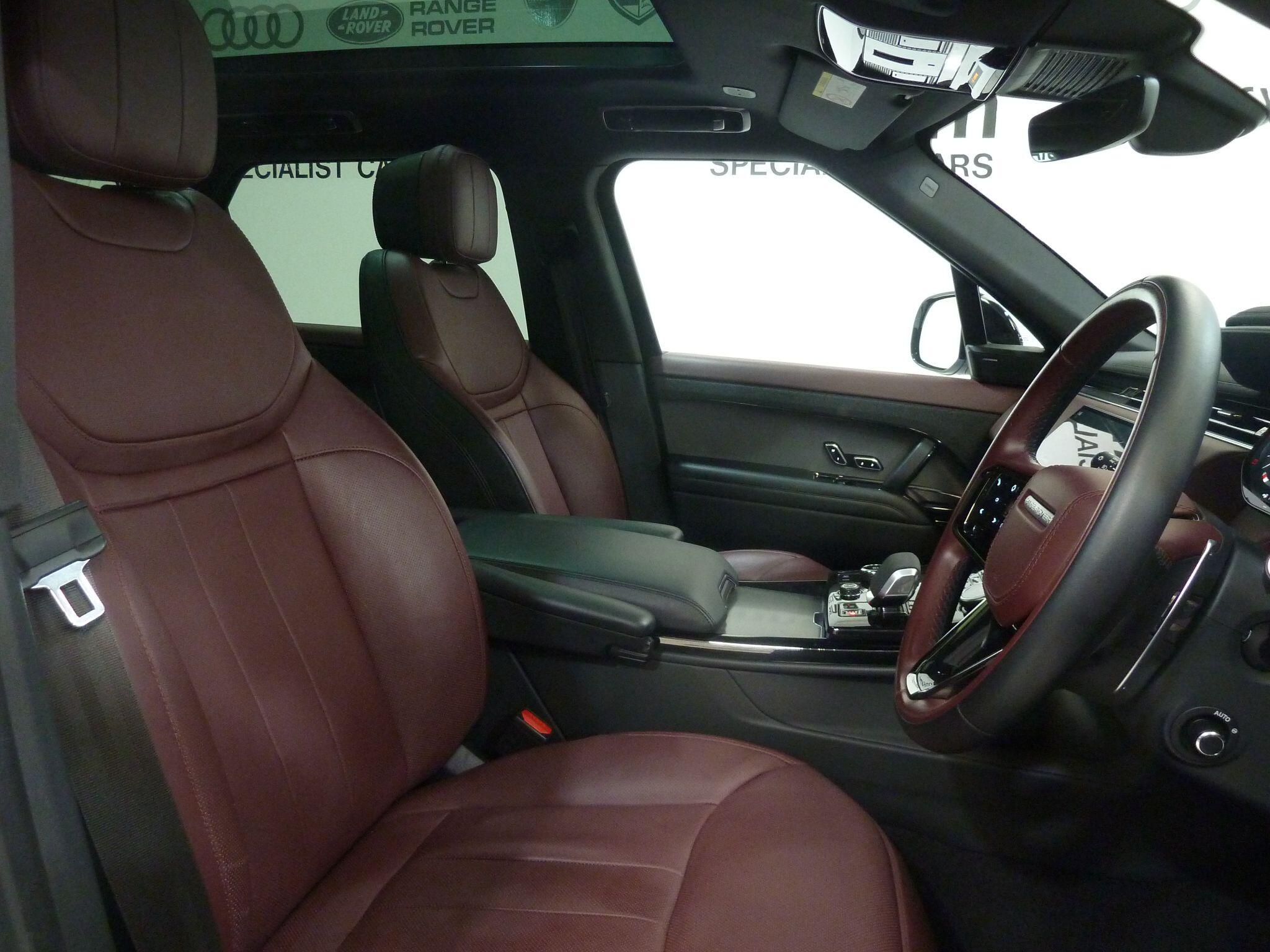 Land Rover Range Rover Sport 3.0   Dynamic SE   <br/><br/>PAN ROOF + BLACK DESIGN PACK