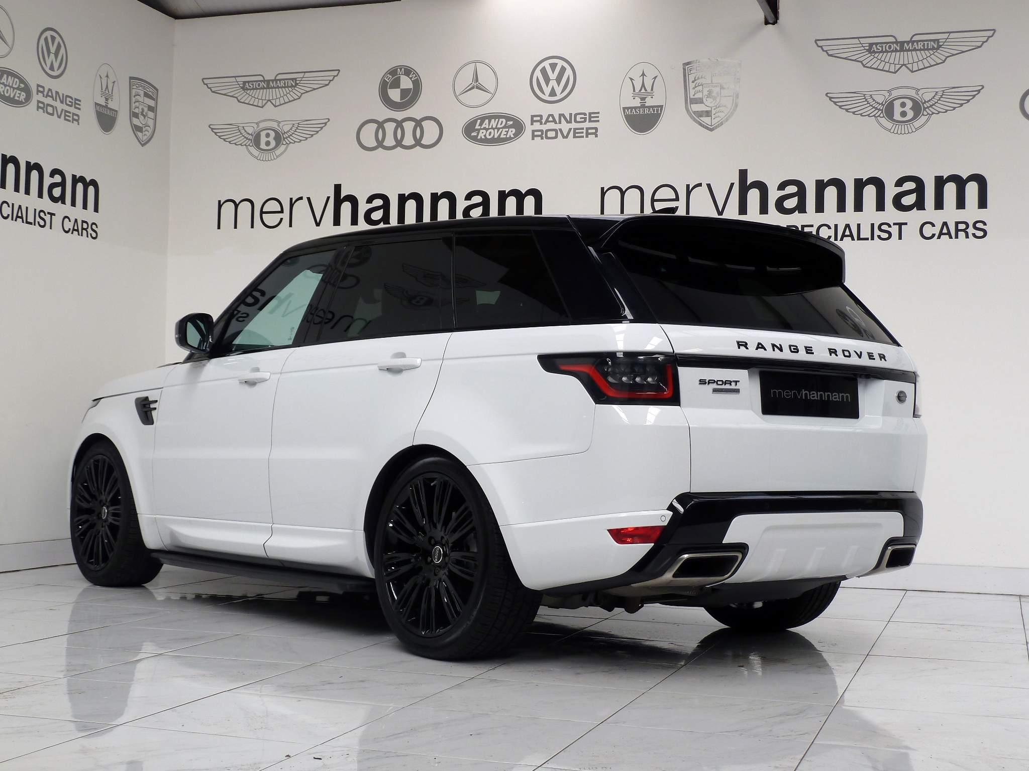 Land Rover Range Rover Sport 3.0 SD V6 HSE Dynamic   <br/><br/>AUTOBIOGRAPHY DESIGN PACKAGE