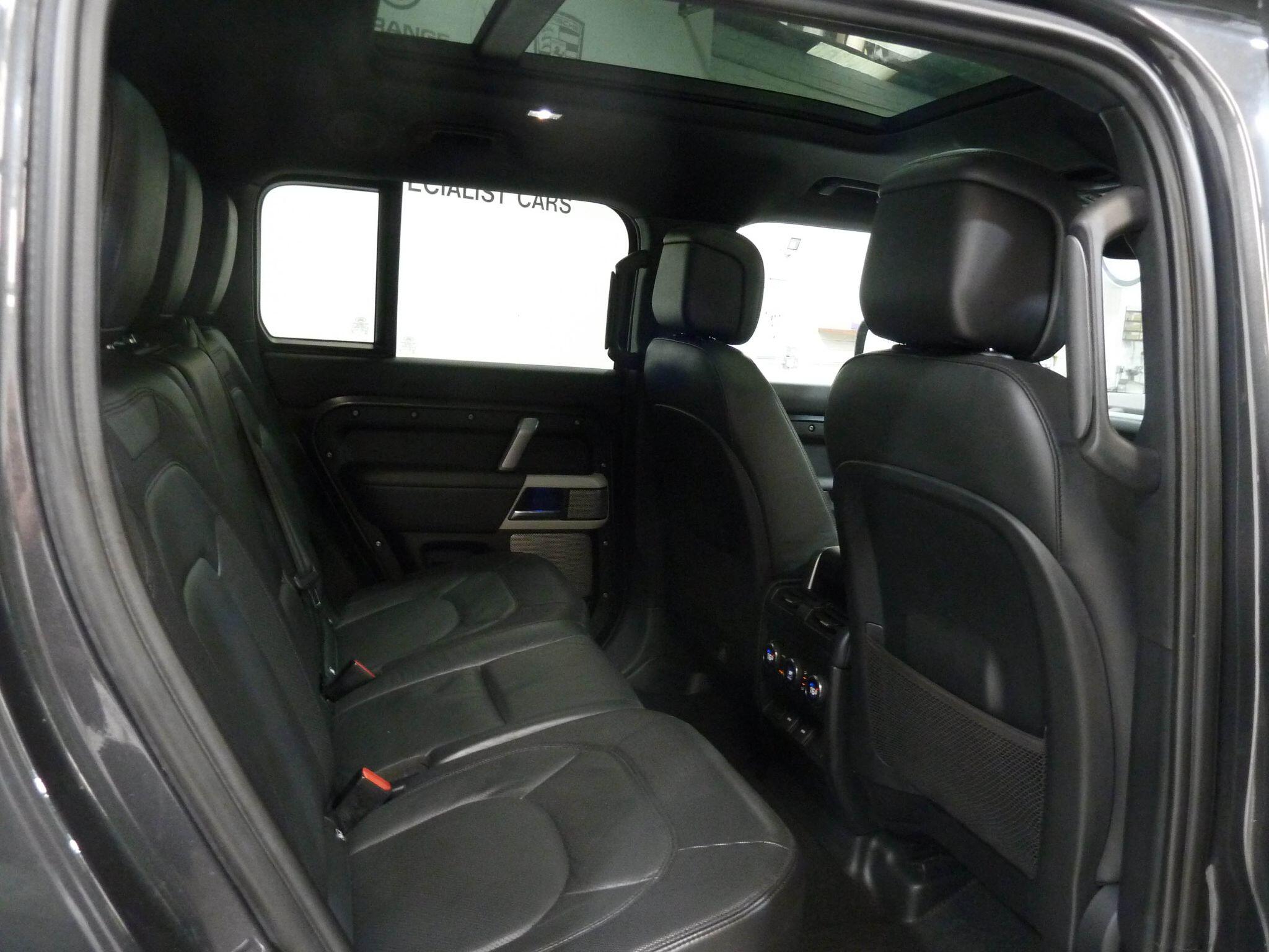 Land Rover Defender 130 3.0   X-Dynamic HSE   <br/><br/>HAWKE CARPATHIAN EDITION 130