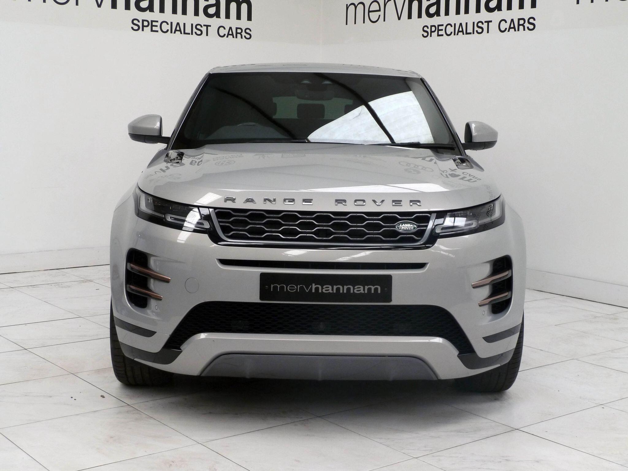 Land Rover Range Rover Evoque 2.0 P200  R-Dynamic SE   <br/><br/>HEATED WHEEL + REVERSE  CAMERA
