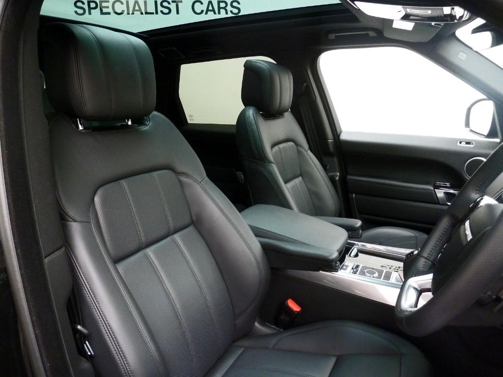 Land Rover Range Rover Sport 3.0   HSE Dynamic Black   <br/><br/>PAN ROOF + AUTOBIOGRAPHY PACK