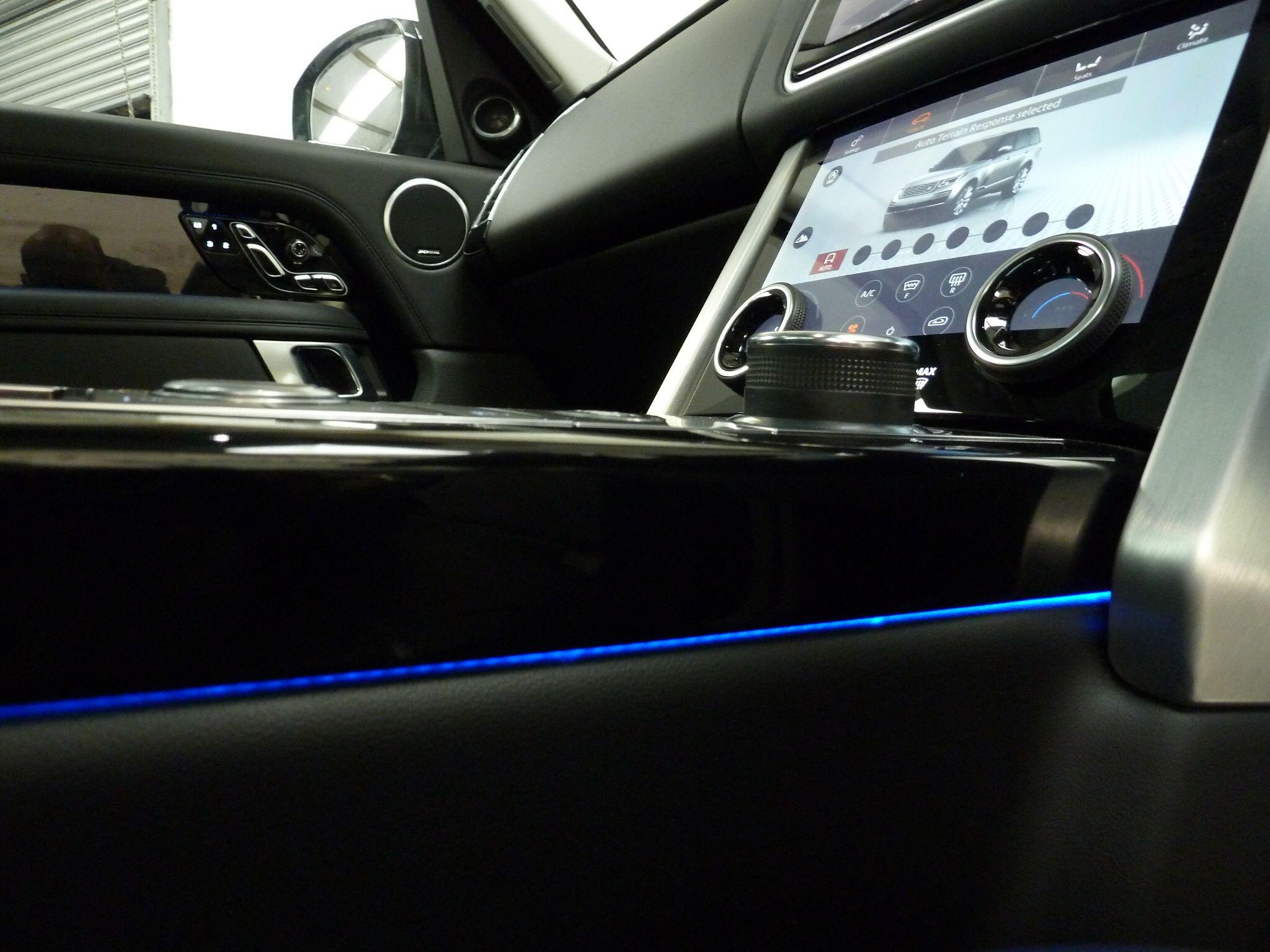 Land Rover Range Rover 3.0   Vogue SE   <br/><br/>PAN ROOF + BLACK PACK + TV