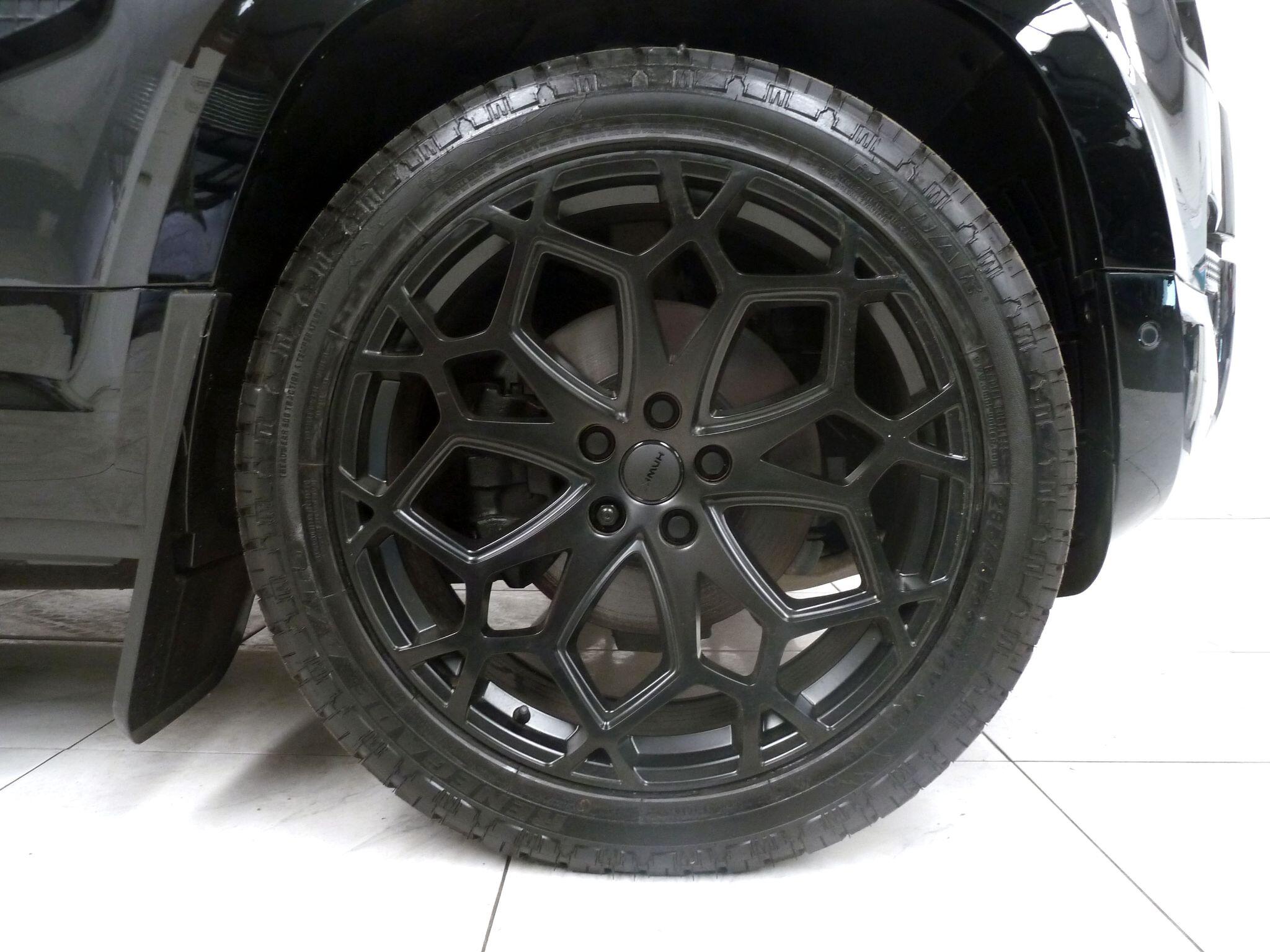 Land Rover Defender 110 3.0 D250  X-Dynamic SE   <br/><br/>HAWKE CARPATHIAN EDITION