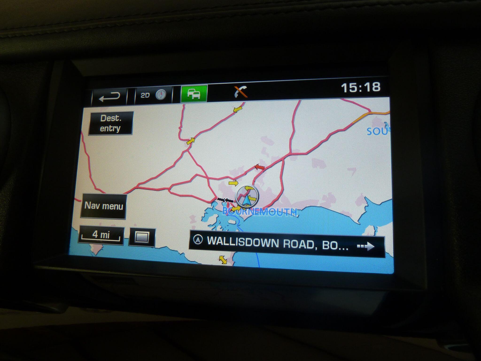 Land Rover Discovery 4 3.0 SD V6 HSE Luxury SUV  Diesel   (255 bhp)<br/><br/>PAN ROOF + BLACK PACK + STEPS