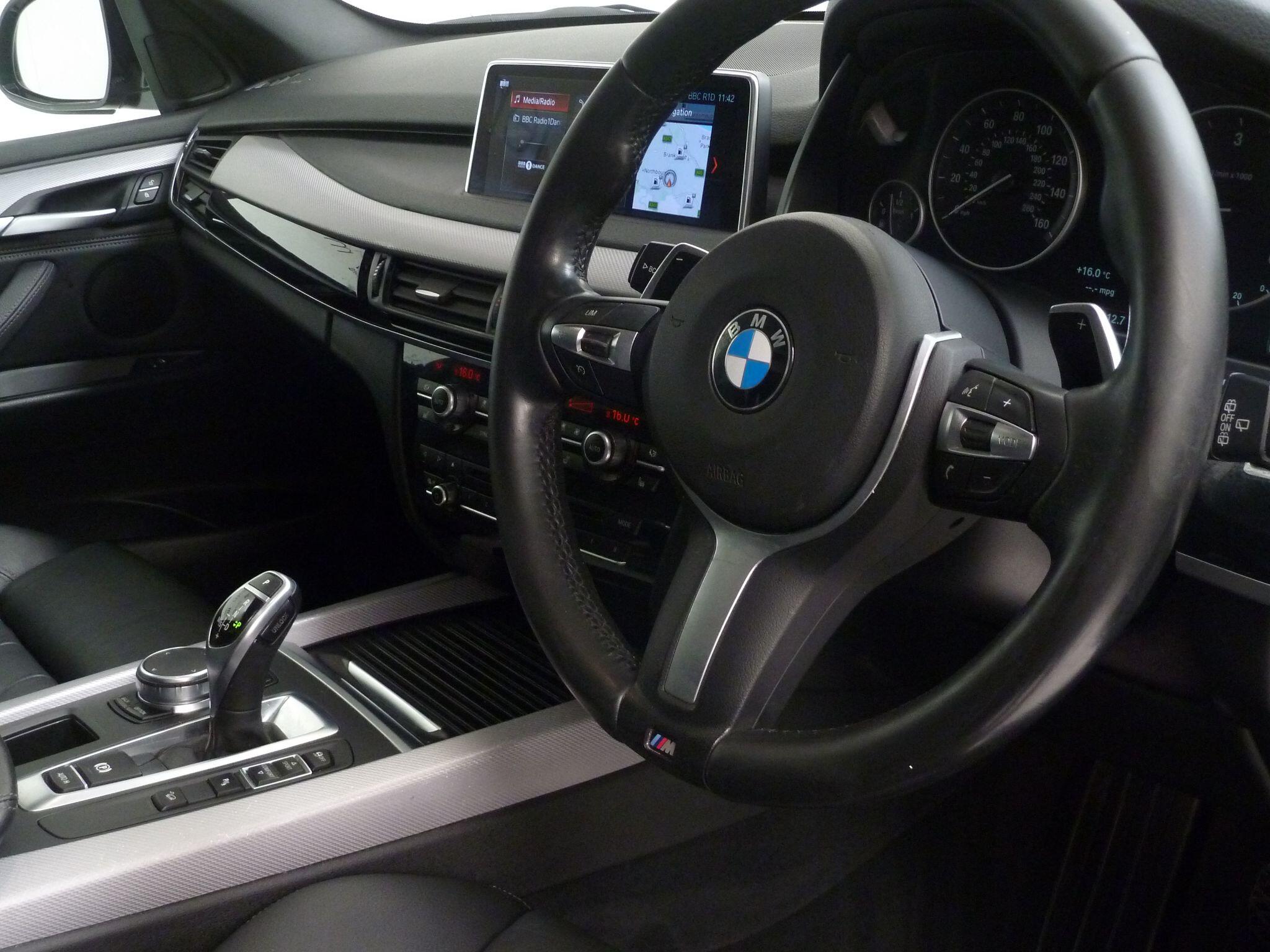 BMW X5 3.0 40d M SportxDrive   <br/><br/>BLACK PACK +PAN ROOF +7 SEATS