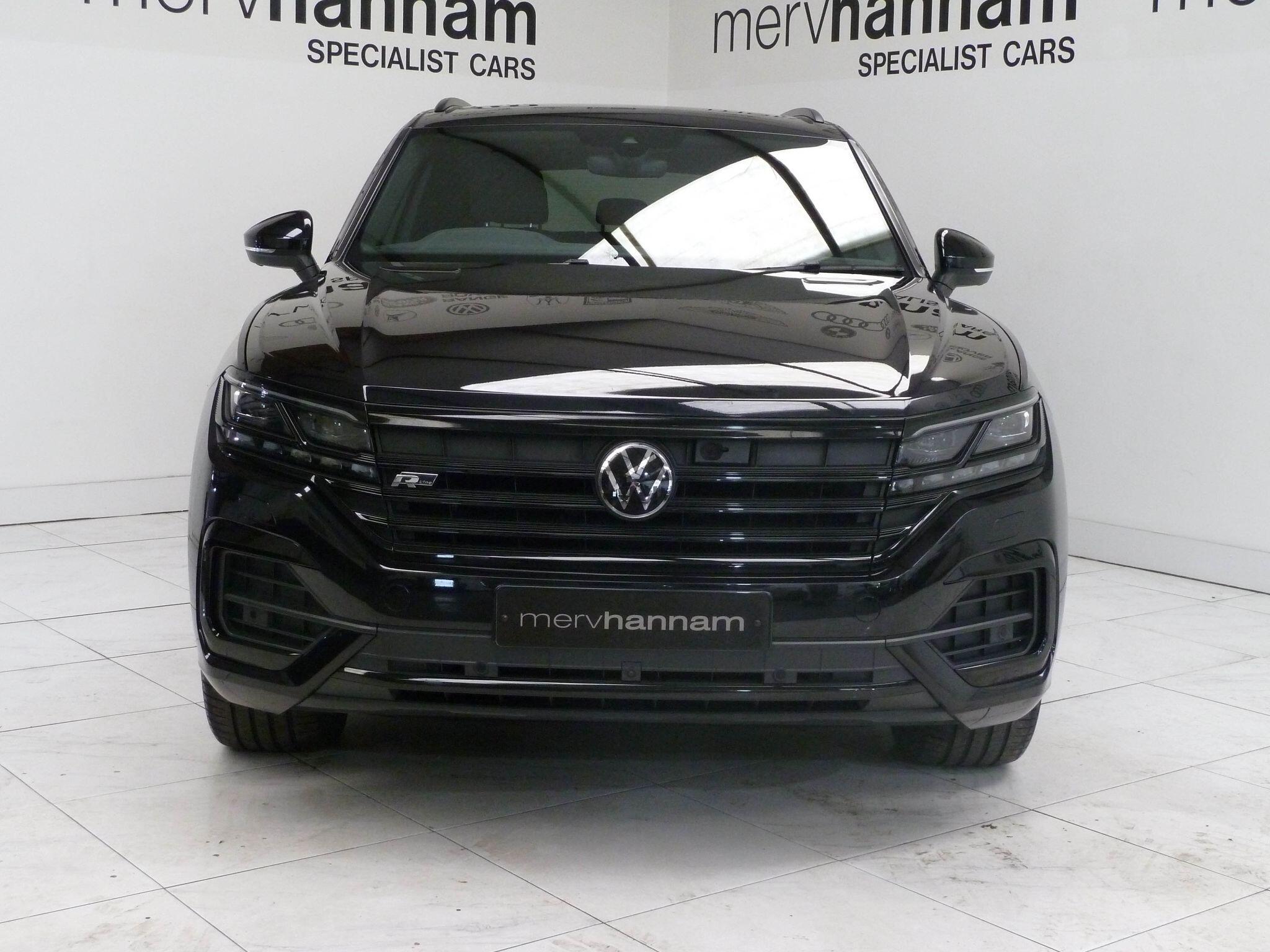 Volkswagen Touareg 3.0 TDI V6 Black Edition Tiptronic 4Motion   <br/><br/>PAN ROOF + BLACK PACK