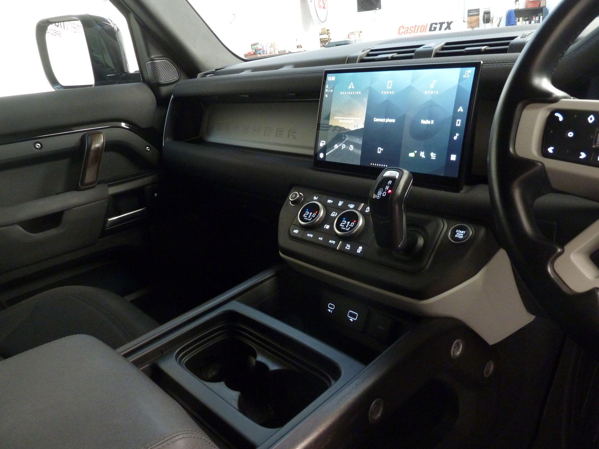 Land Rover Defender 90 3.0 D200  Hard Top SUV SWB   <br/><br/>SORRY NOW SOLD