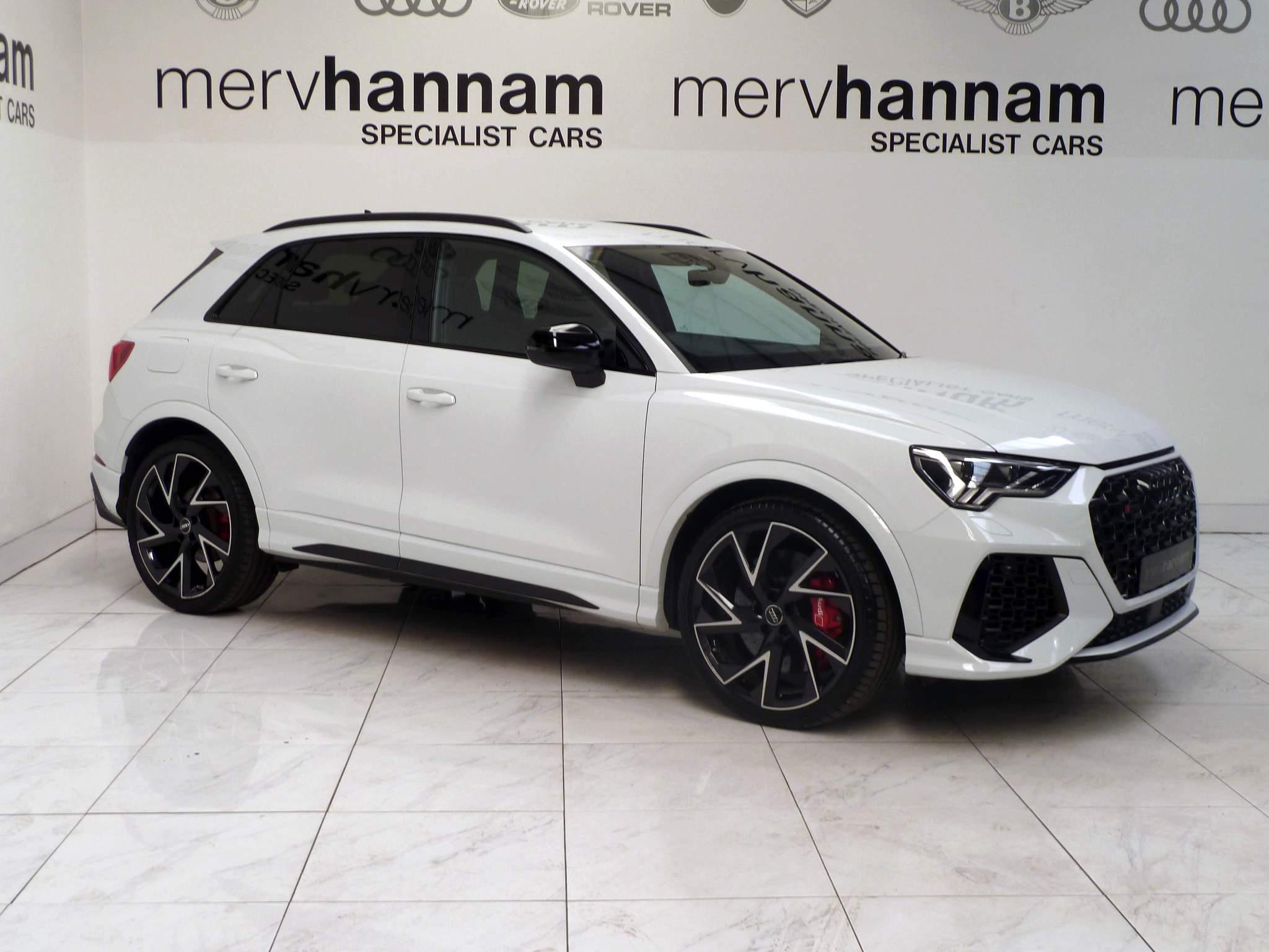 Audi RS Q3 2.5 TFSI S Tronic quattro   <br/><br/>BLACK PACK+CERAMIC BRAKES+B&O