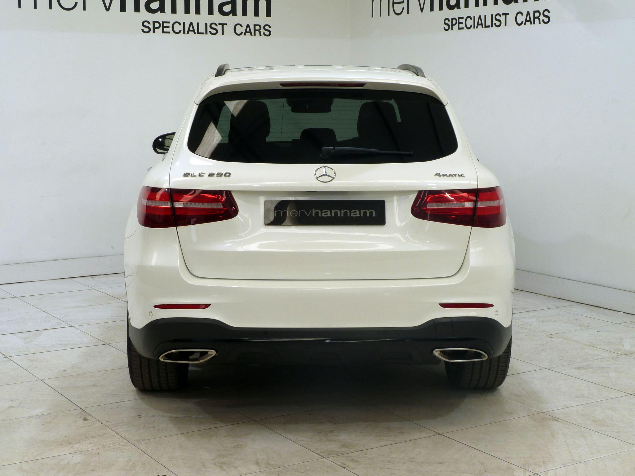 Mercedes-Benz GLC 2.0 GLC250 AMG Line (Premium Plus) +    <br/><br/>PAN ROOF + NIGHT PACKAGE