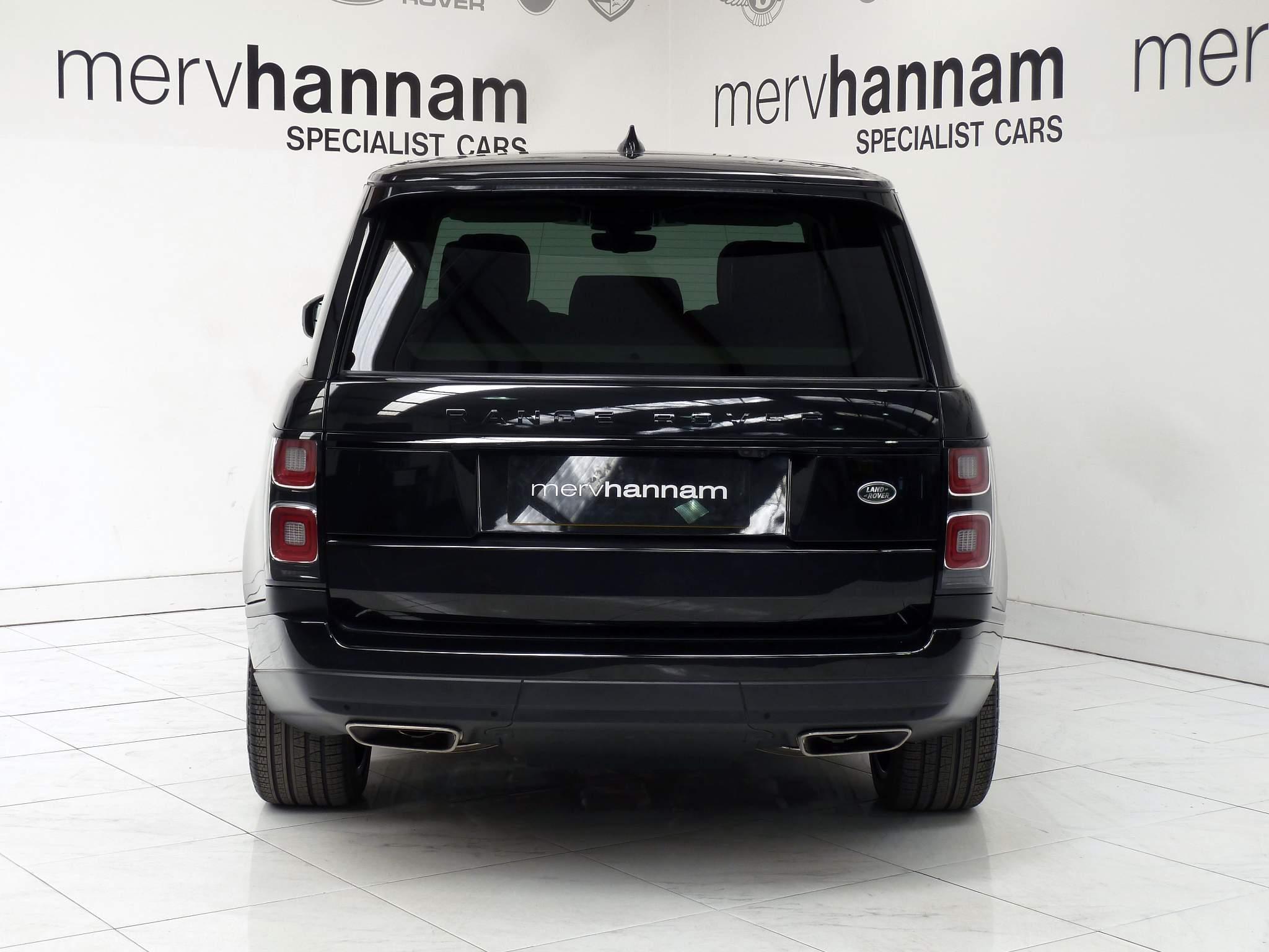 Land Rover Range Rover 3.0 SD V6 Vogue SE   <br/><br/>BLACK PACK + PAN ROOF + TV