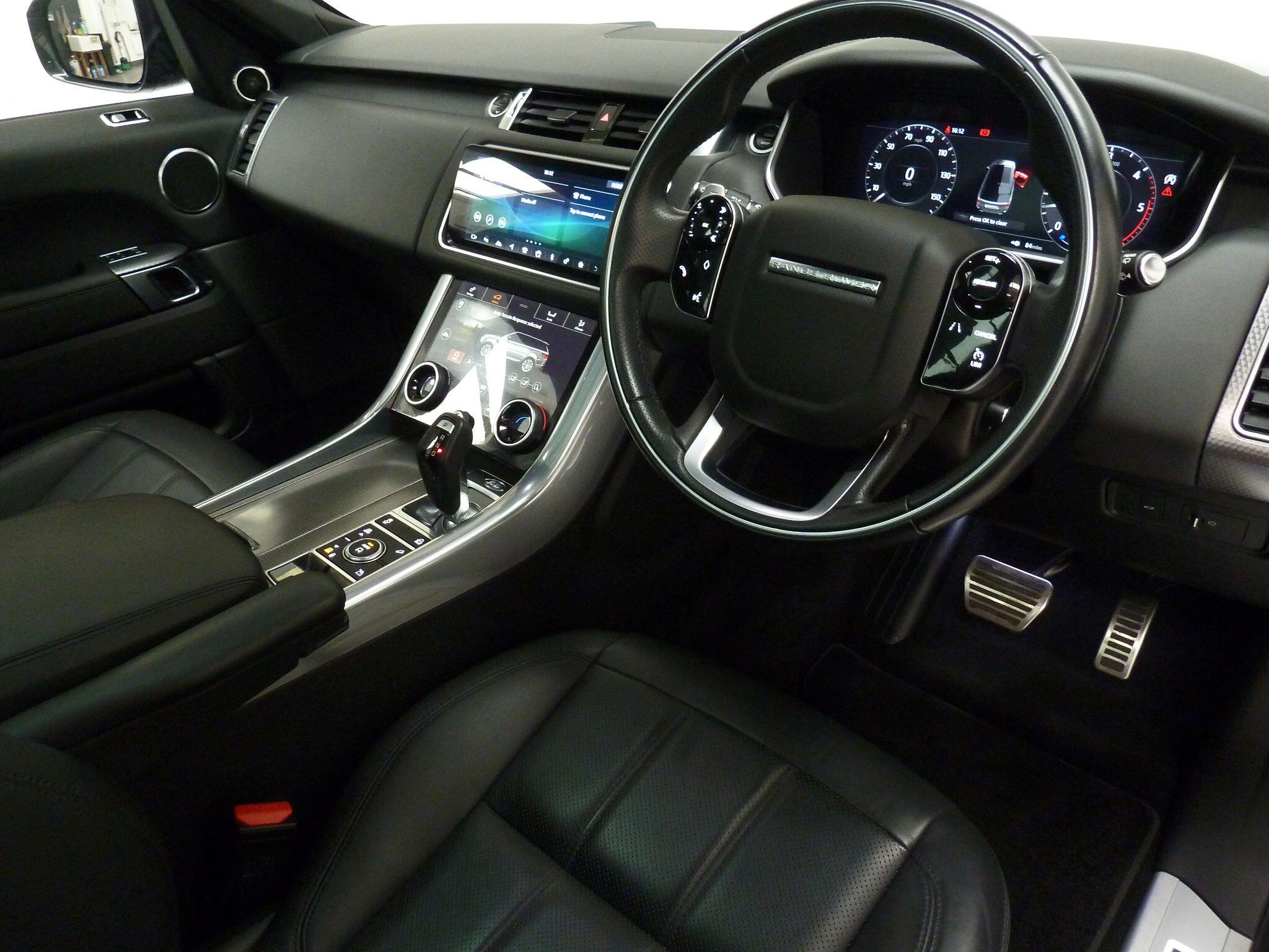 Land Rover Range Rover Sport 3.0 P400  HSE Dynamic   <br/><br/>AUTOBIOGRAPHY PACK + PAN ROOF