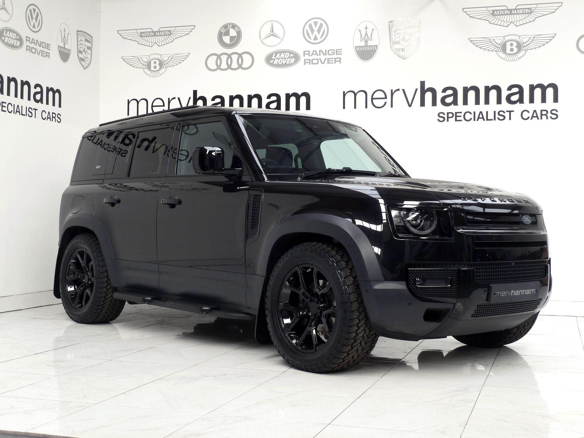 Land Rover Defender 110 2.0 SD4 SE   <br/><br/>PROJEX BLACK EDITION