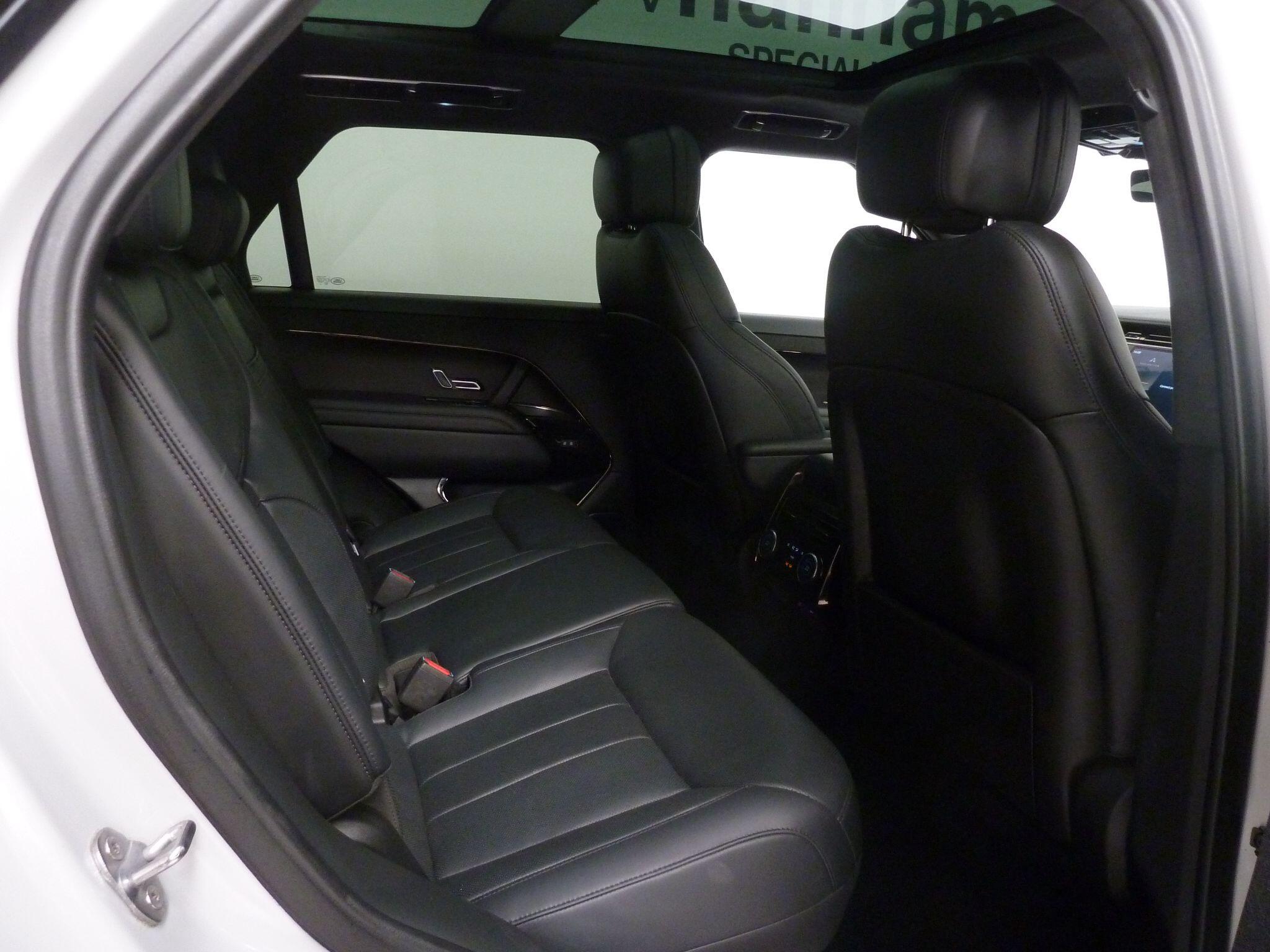 Land Rover Range Rover Sport 3.0 D350  Autobiography   <br/><br/>PAN ROOF + BLACK PACK + STEPS