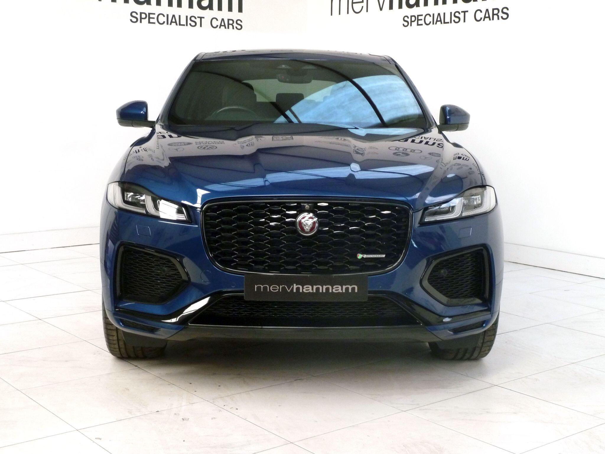 Jaguar F-PACE 2.0 D200  R-Dynamic SAWD   <br/><br/>BLACK EXTERIOR PACK + PAN ROOF