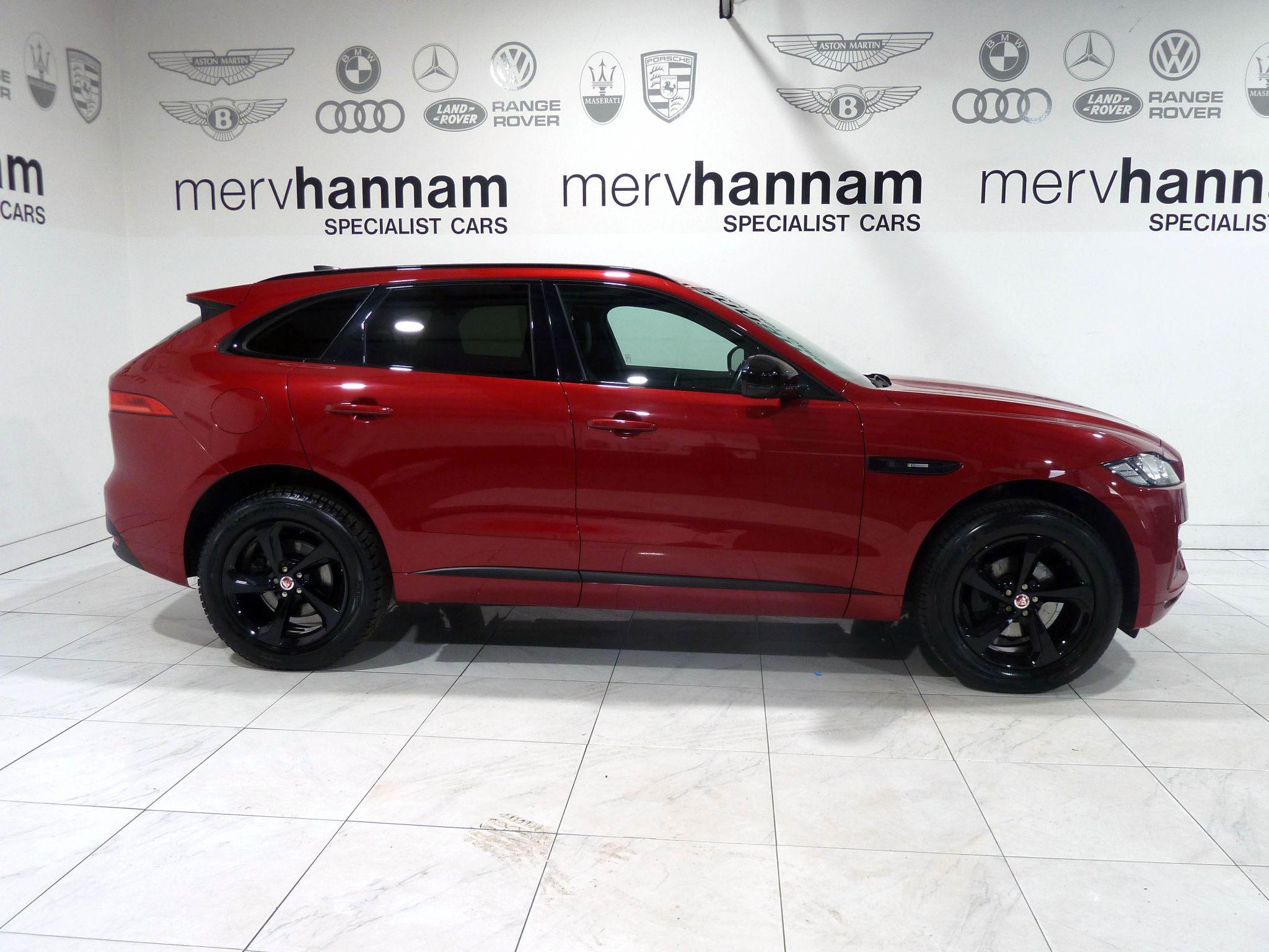 Jaguar F-PACE 2.0 D180 R-SportAWD   <br/><br/>BLACK STYLING PACKAGE