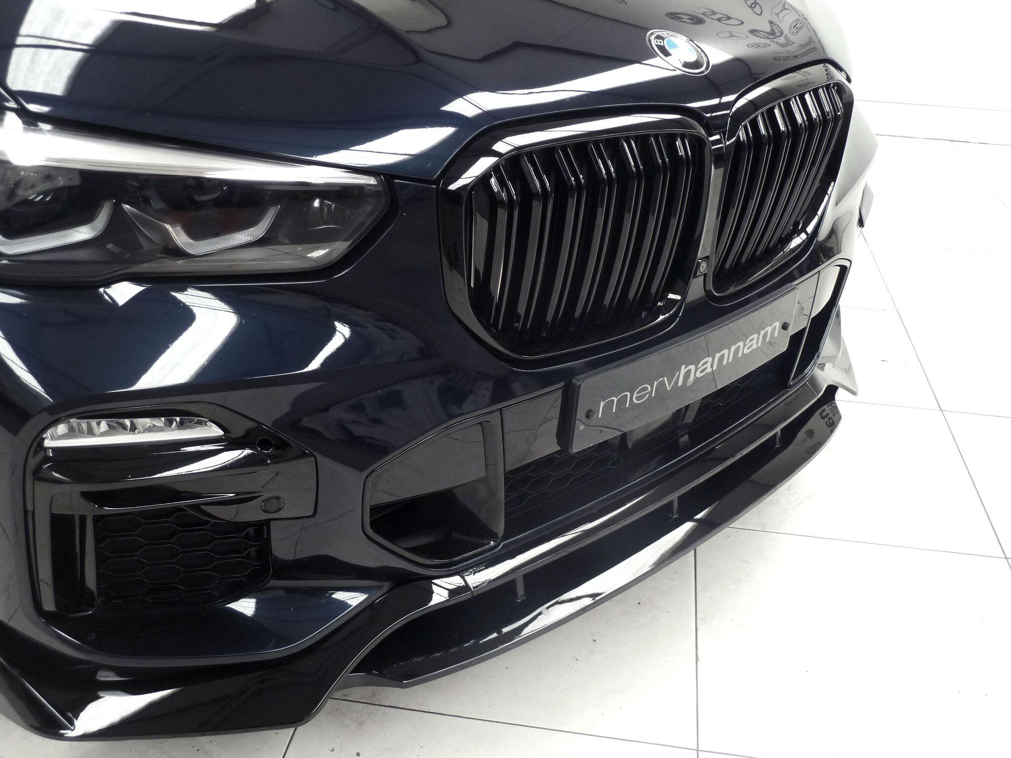 BMW X5 3.0 M50dxDrive   <br/><br/>BMW PERFORMANCE BLACK PACKAGE