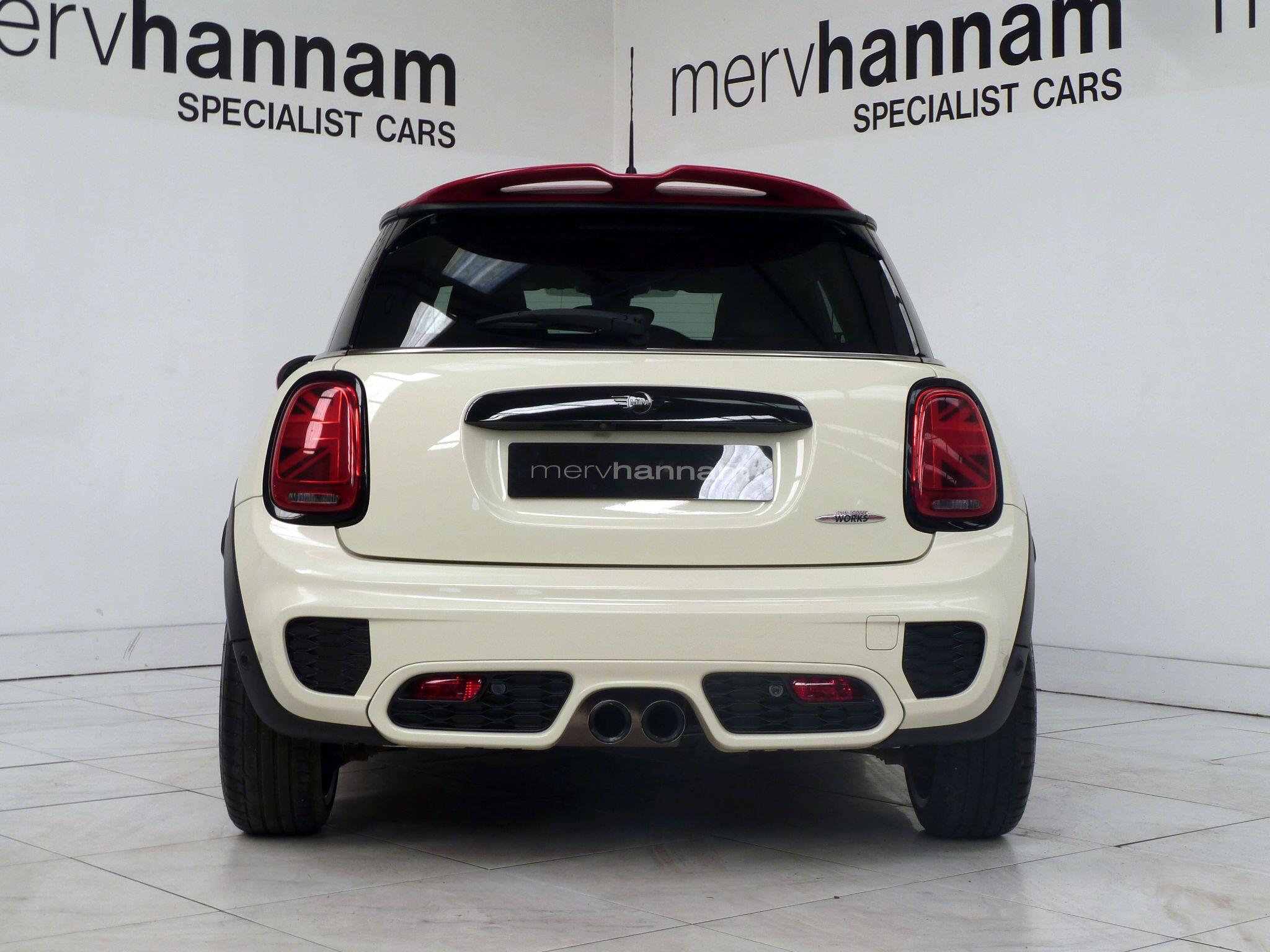 MINI Hatch 2.0 John Cooper Works  <br/><br/>HEAD UP + HARMAN + NAV + AUTO