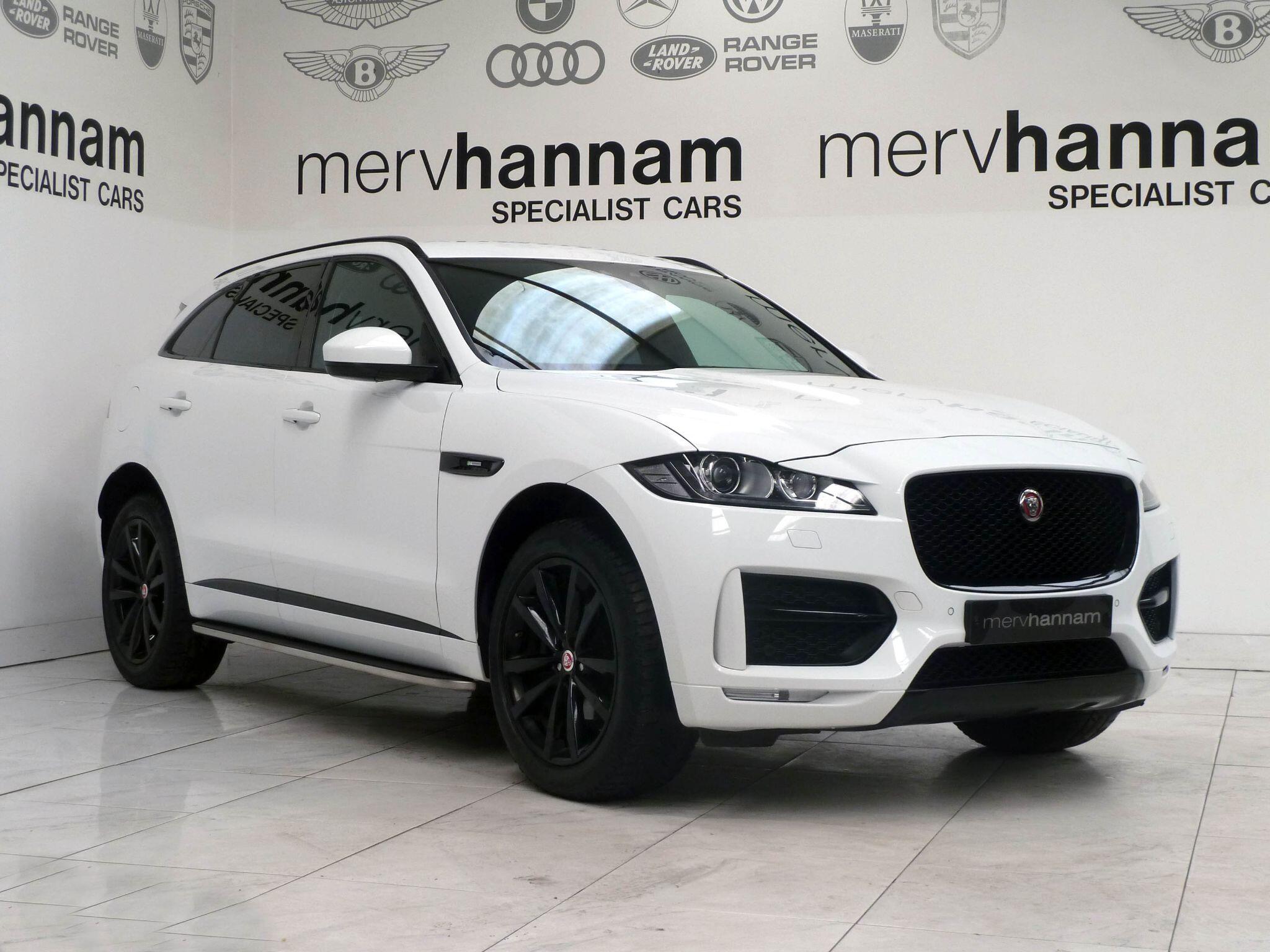 Jaguar F-PACE 2.0 D180 R-Sport SUV  DieselAWD   (180 ps)<br/><br/>BLACK EXTERIOR DESIGN PACK