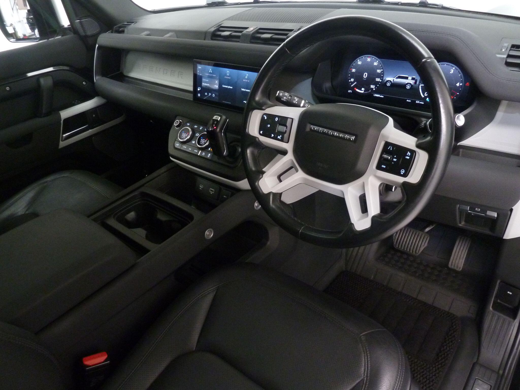 Land Rover Defender 110 3.0 D250  XS Edition SUV  Diesel   (250 ps)<br/><br/>HAWKE BLACK EDITION