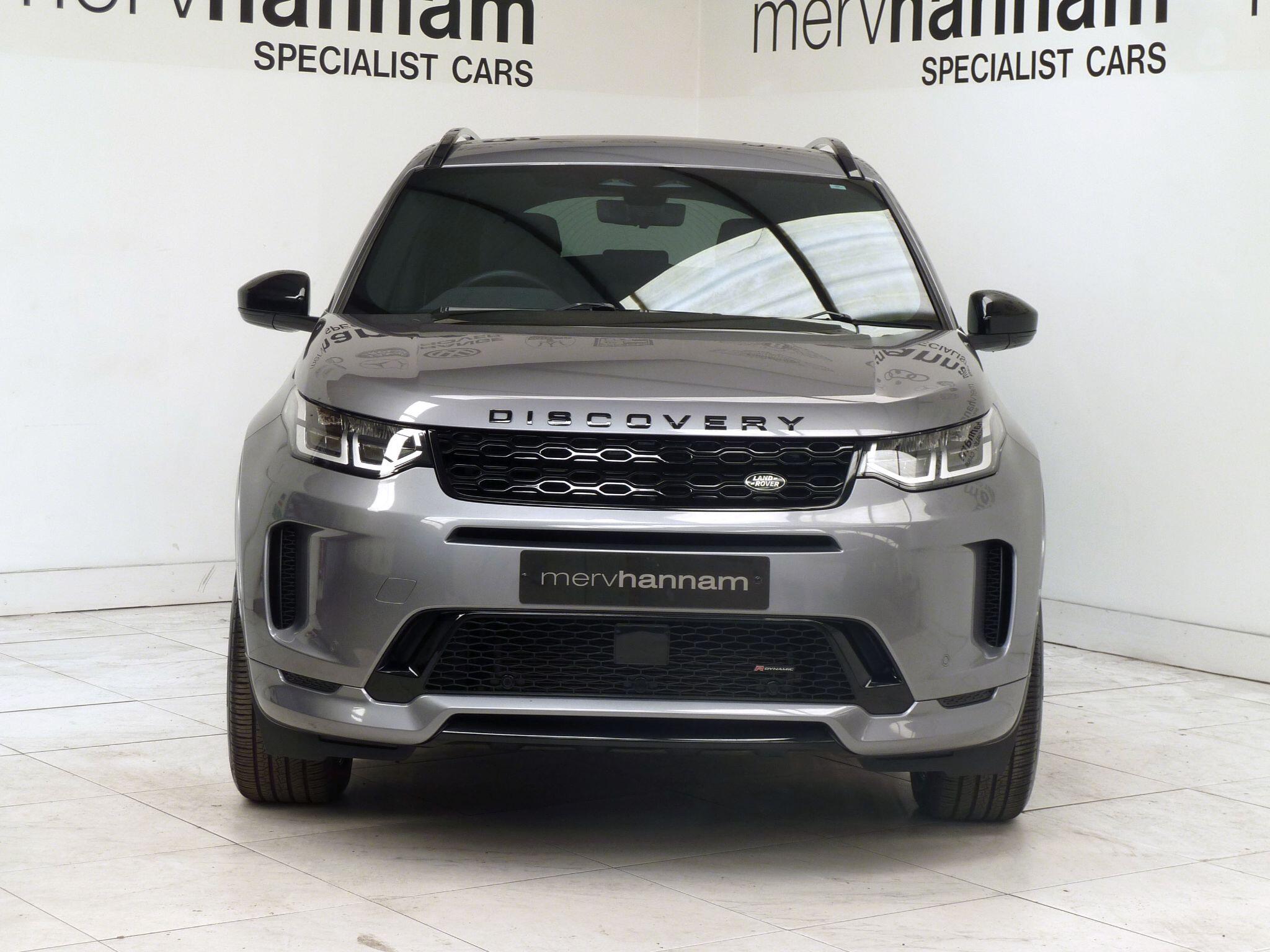 Land Rover Discovery Sport 1.5 P300e 12.2kWh Urban Edition   <br/><br/>PAN ROOF + BLACK PACK