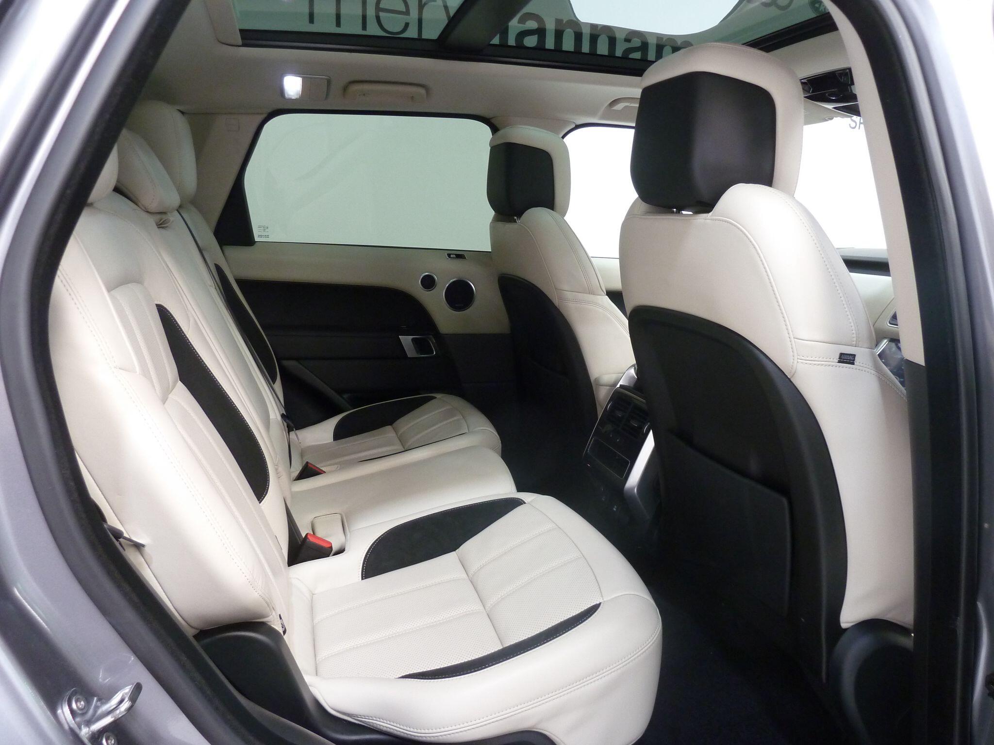 Land Rover Range Rover Sport 2.0 P400e  HSE Dynamic SUV  Petrol Plug-in Hybrid   (404 ps)<br/><br/>PAN ROOF + BLACK PACK + STEPS