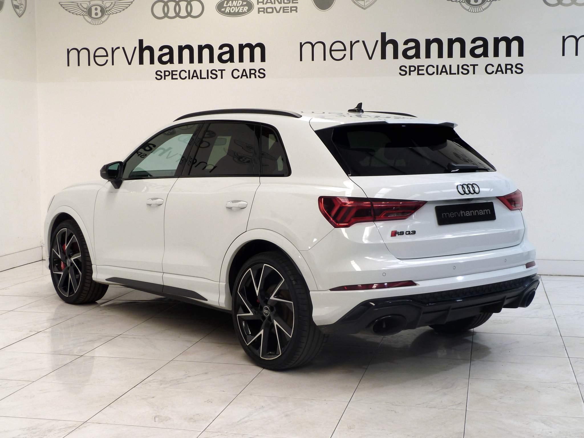 Audi RS Q3 2.5 TFSI S Tronic quattro   <br/><br/>BLACK PACK+CERAMIC BRAKES+B&O