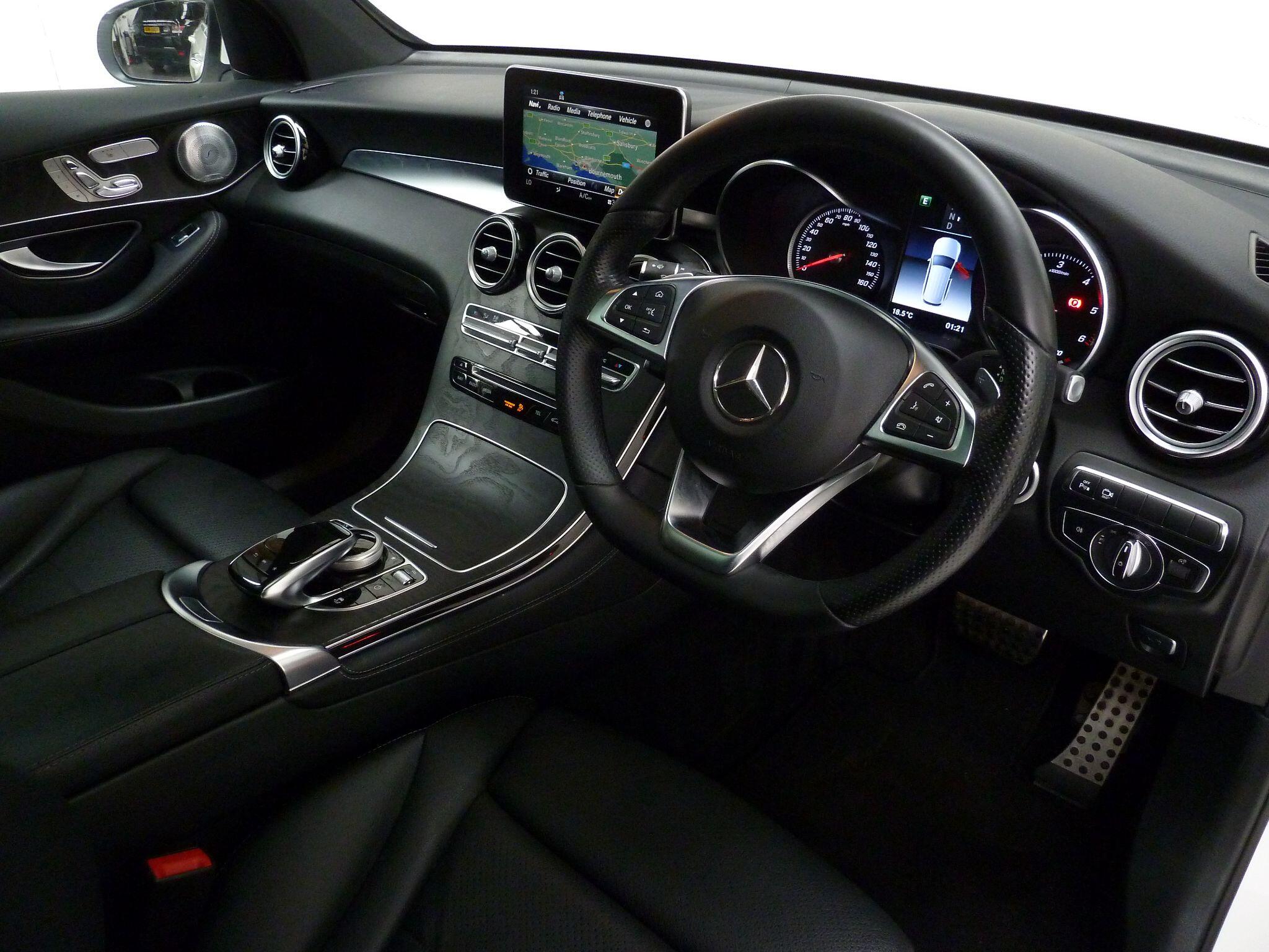 Mercedes-Benz GLC 2.0 GLC250 AMG Line (Premium Plus) +    <br/><br/>PAN ROOF + NIGHT PACKAGE
