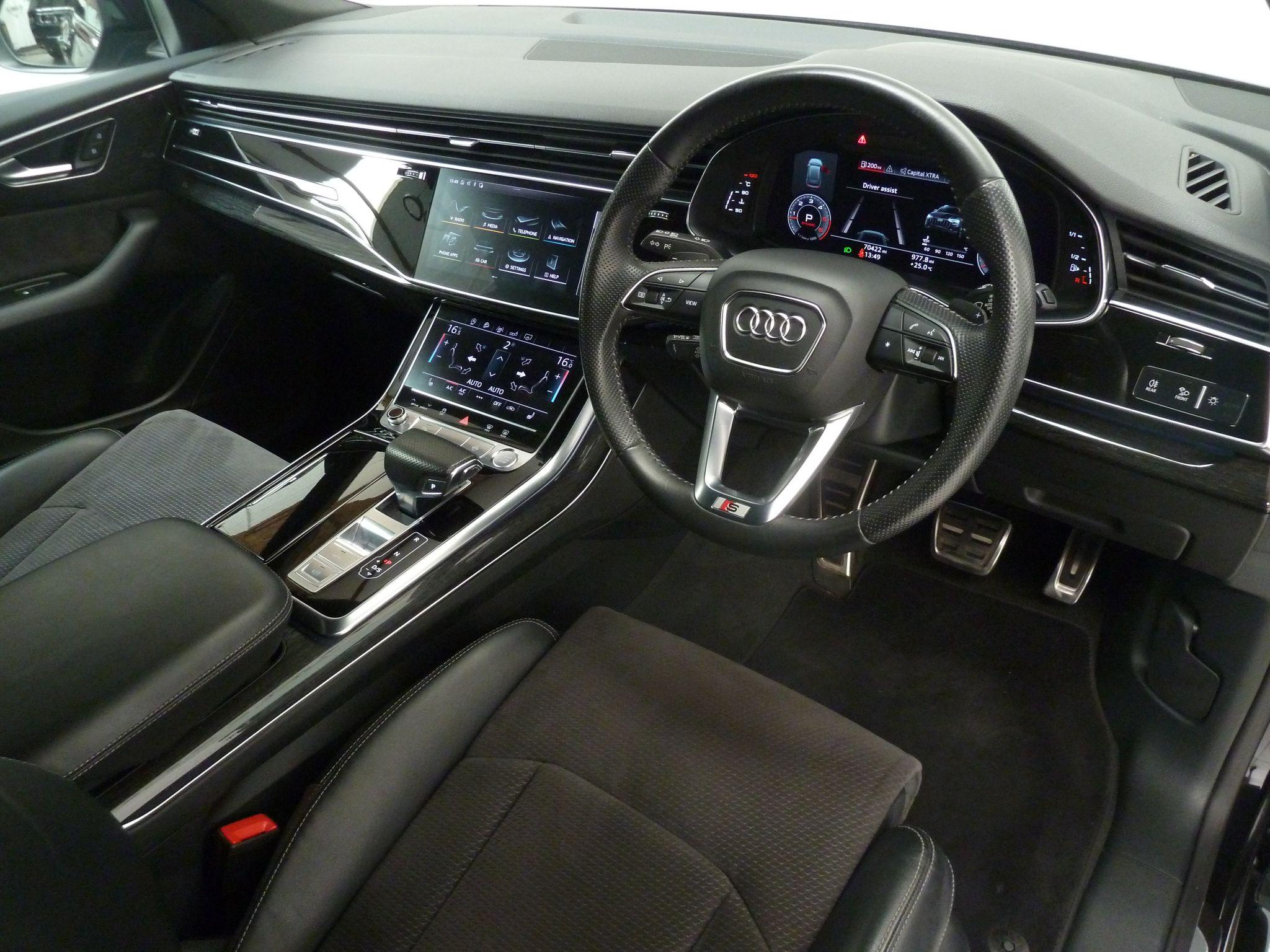 Audi Q8 3.0 TDI V6 50 S line Tiptronic quattro   <br/><br/>MAXTON RSQ8 DESIGN PACKAGE