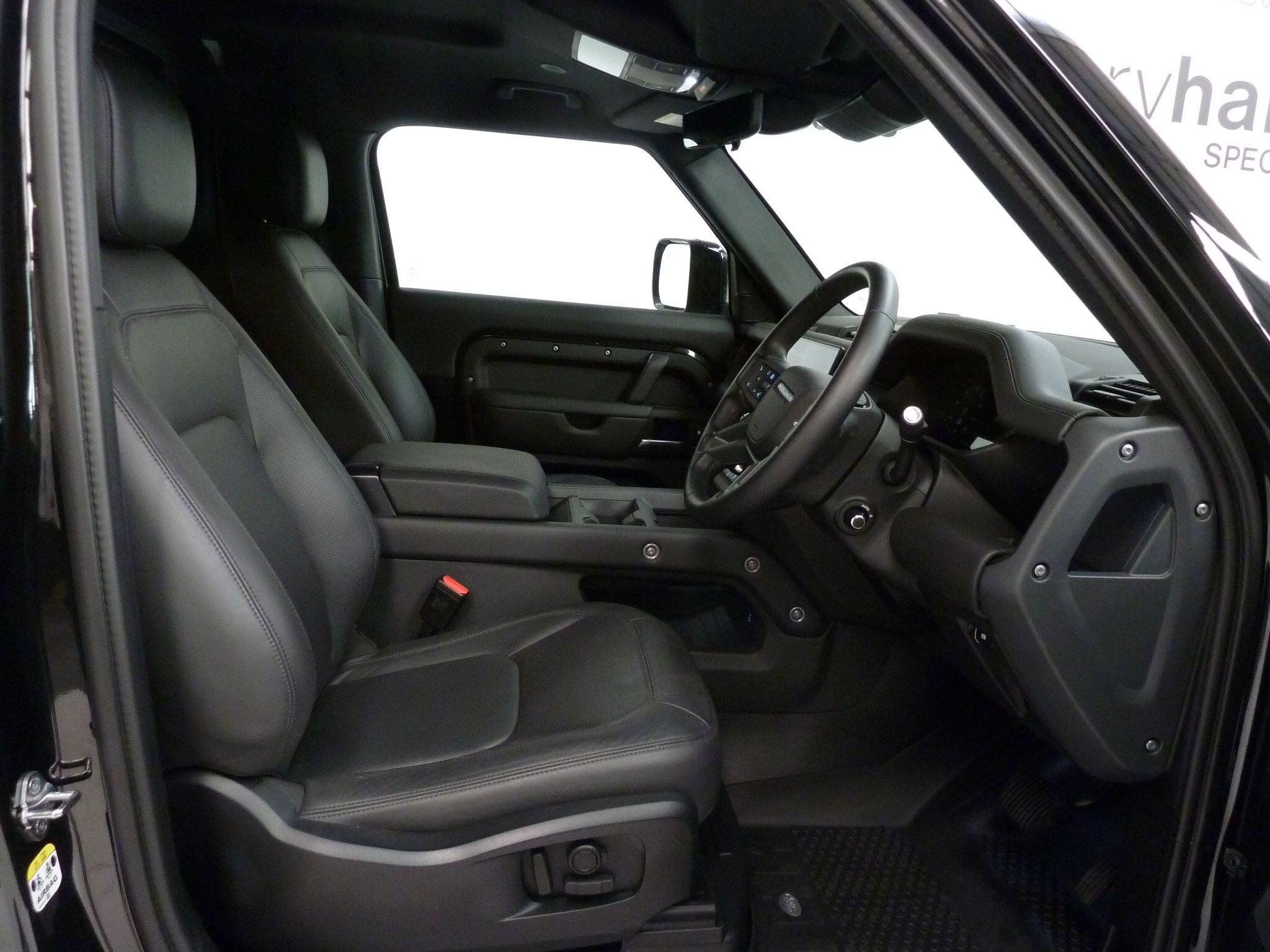 Land Rover Defender 90 3.0 D350  X-Dynamic HSE Hard Top SUV SWB   <br/><br/>HAWKE BLACK EDITION 57990 +VAT