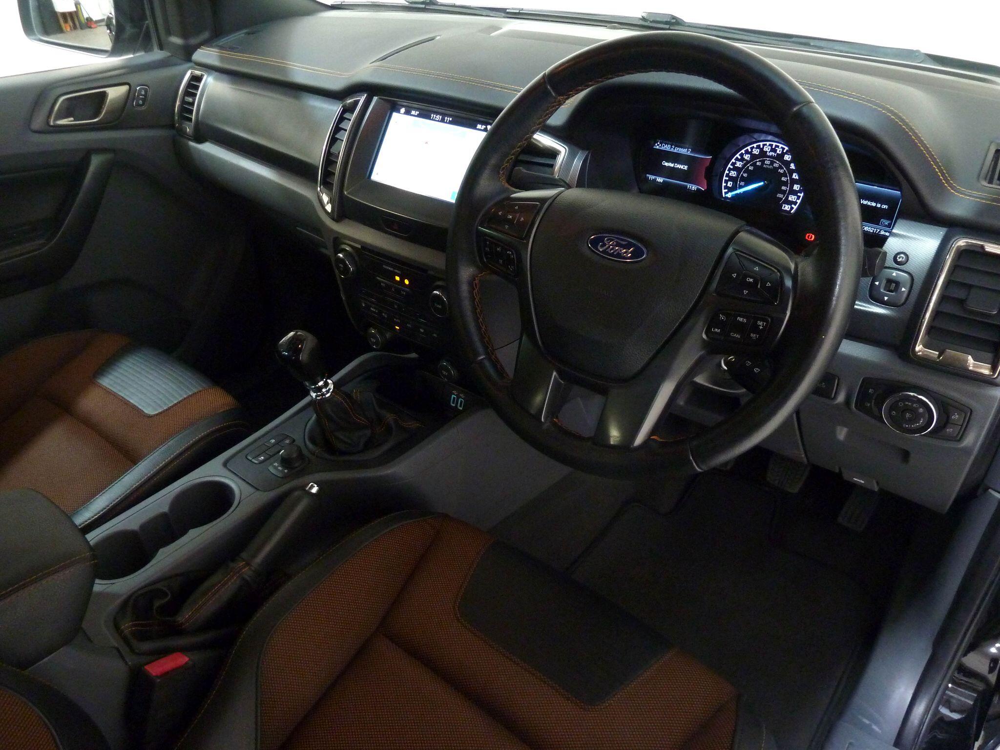 Ford Ranger 3.2 TDCi Wildtrak    <br/><br/>DERANGED BLACK EDITION