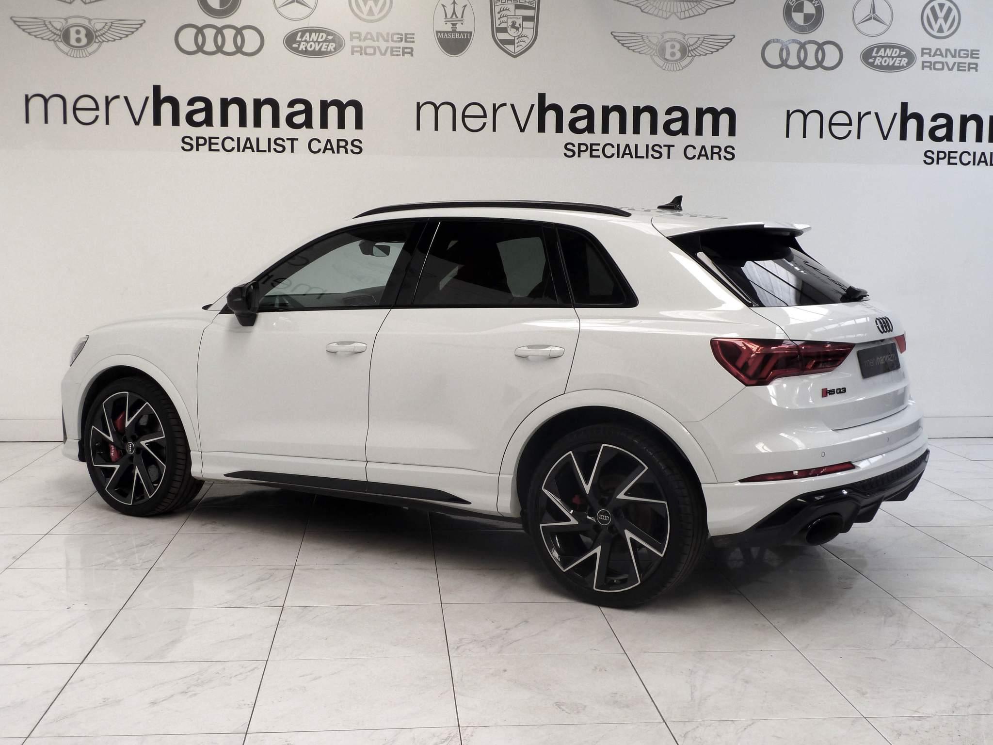 Audi RS Q3 2.5 TFSI S Tronic quattro   <br/><br/>BLACK PACK+CERAMIC BRAKES+B&O