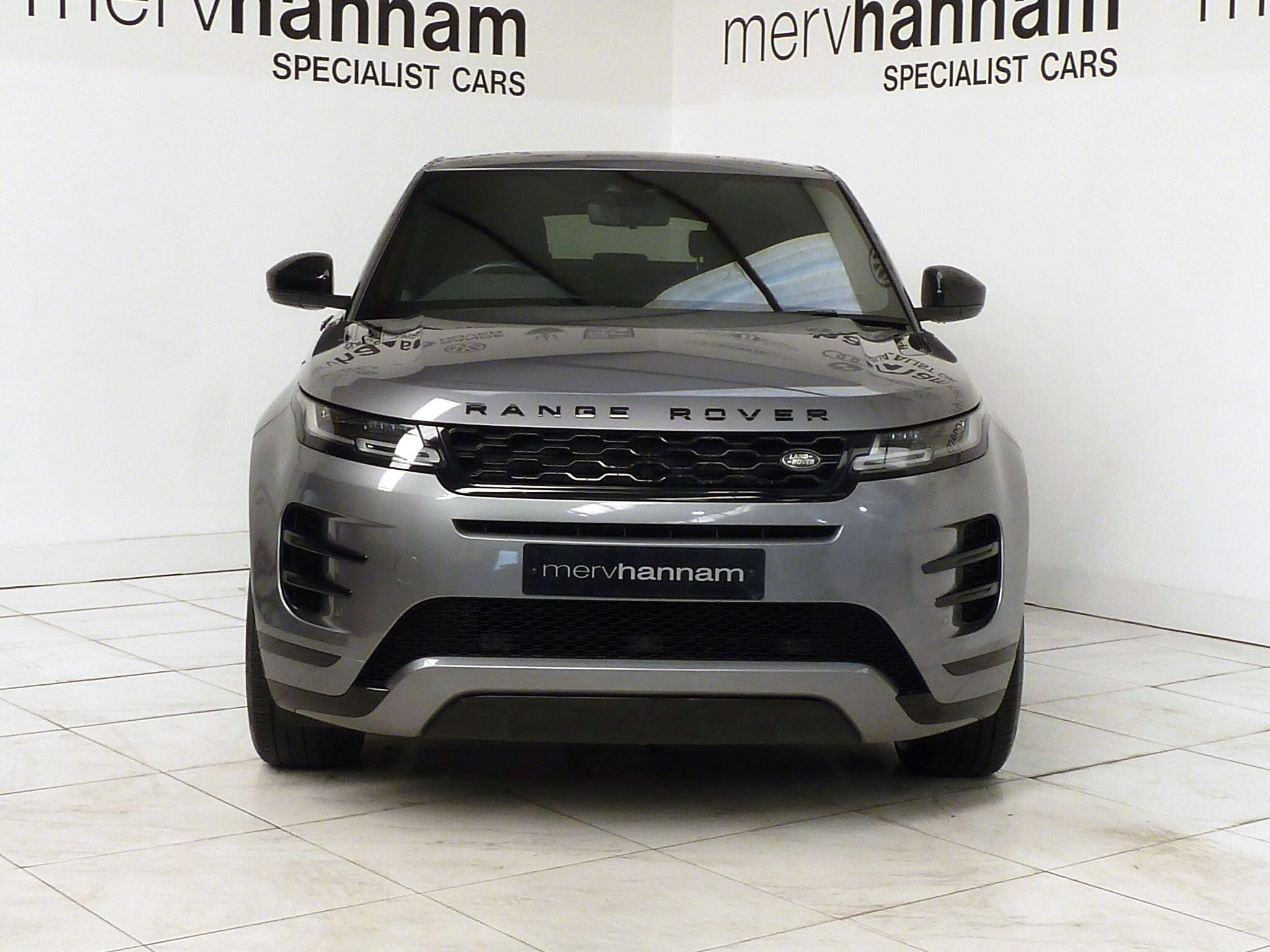 Land Rover Range Rover Evoque 2.0 D200  R-Dynamic SE   <br/><br/>PAN ROOF + BLACK PACK