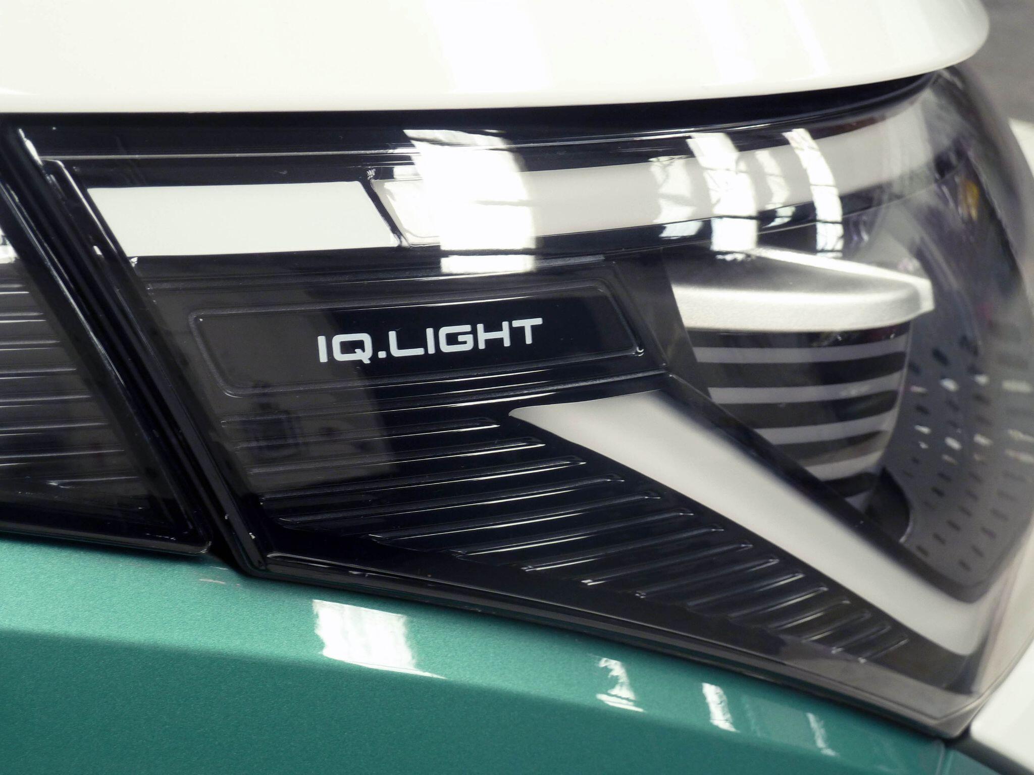 Volkswagen ID. Buzz Pro 77kWh 1ST Edition<br/><br/>MASSAGE SEATS + INFO PACK PLUS