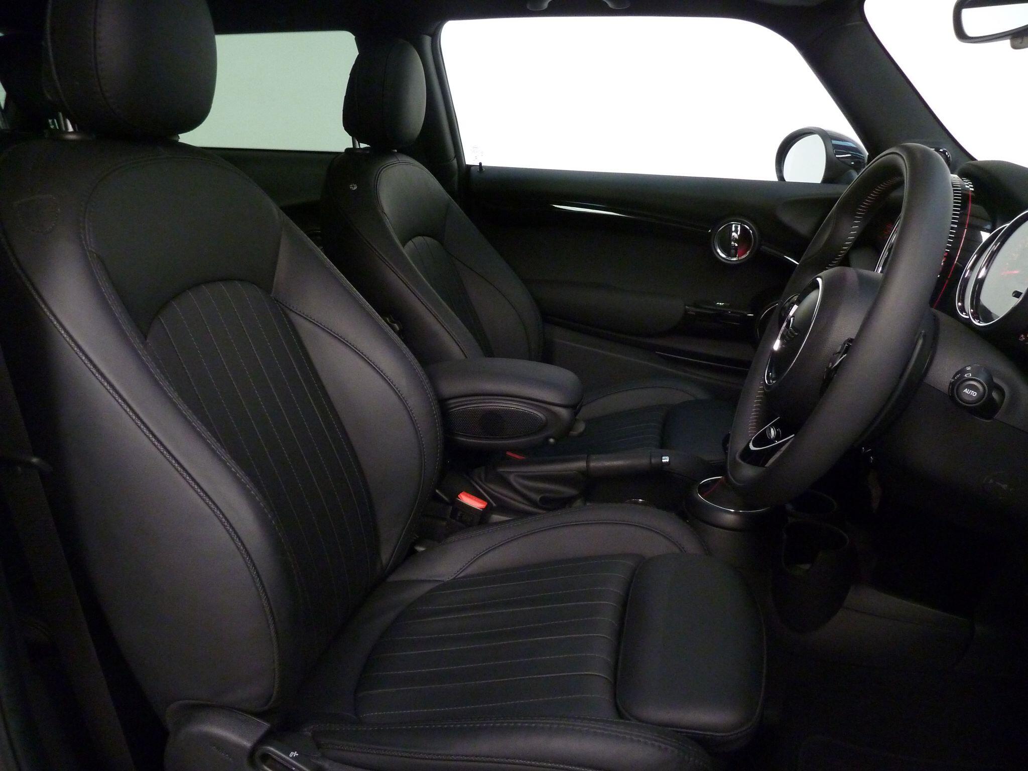 MINI Hatch 2.0 John Cooper Works Hatchback  Petrol  (231 ps)<br/><br/>ONLY 4,000 MILES FROM NEW