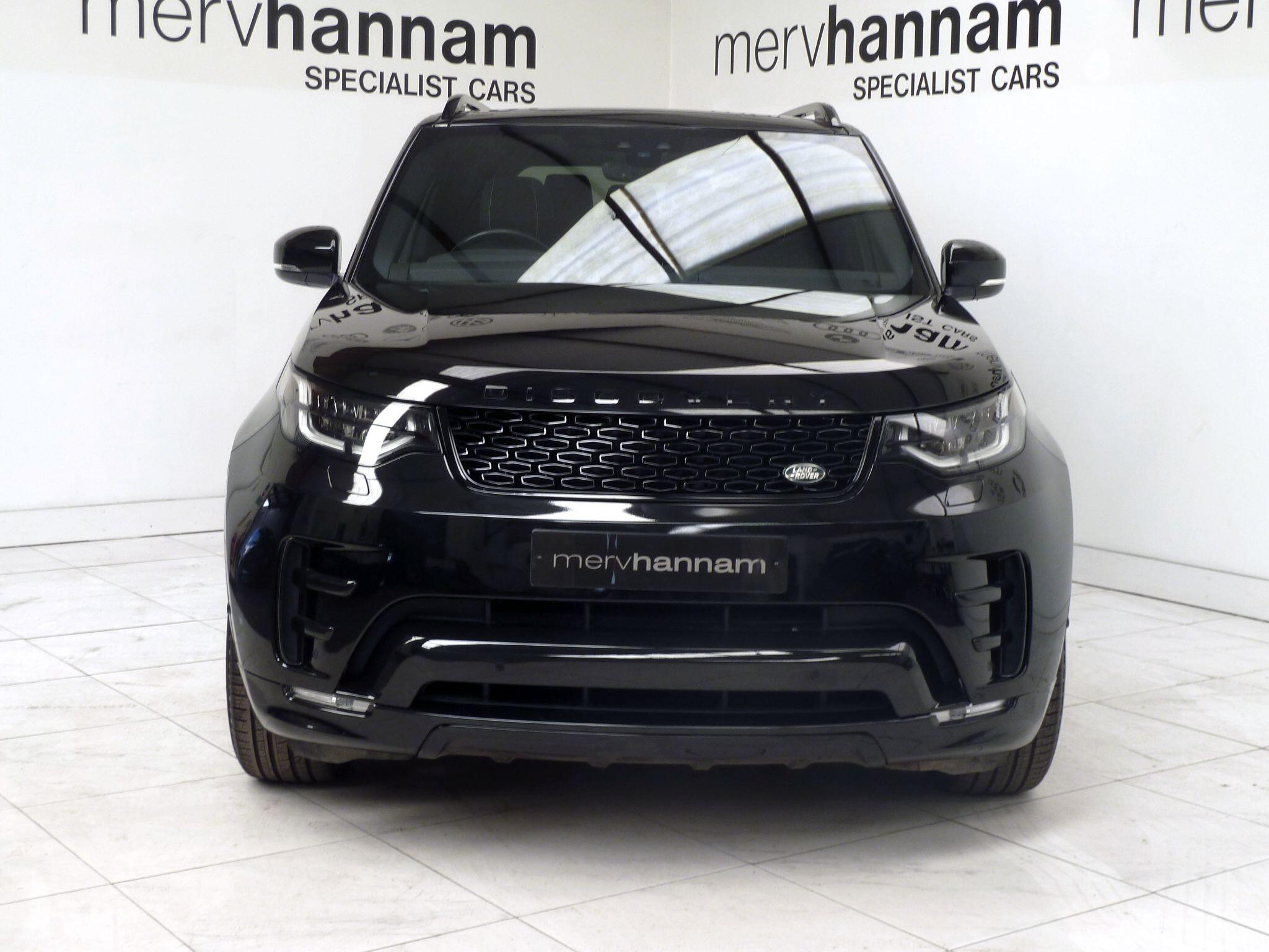 Land Rover Discovery 3.0 SD V6 HSE   <br/><br/>DYNAMIC DESIGN PACK + PAN ROOF