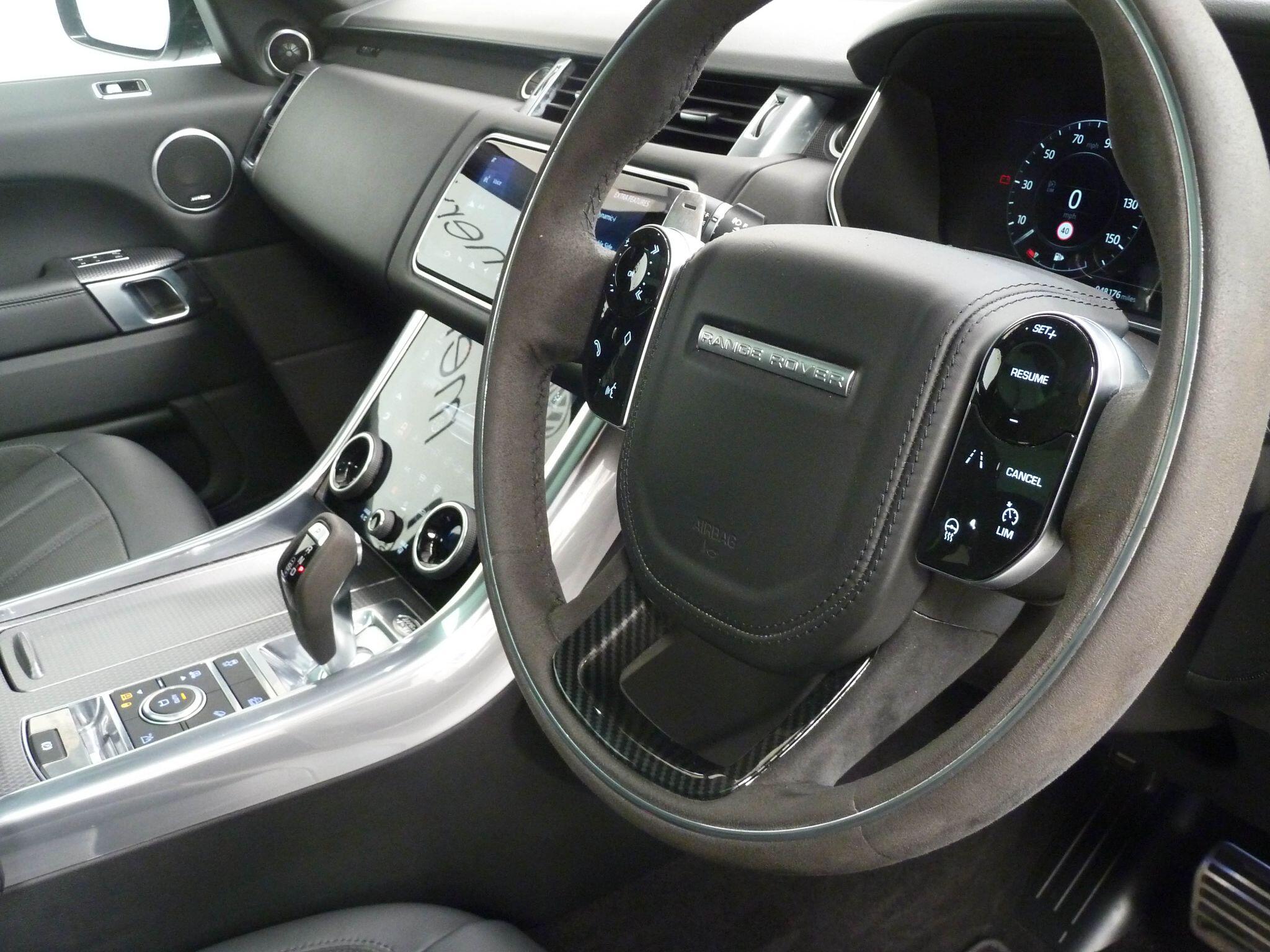 Land Rover Range Rover Sport 3.0 P400  HST SUV  Petrol   (400 ps)<br/><br/>CARBON PACK + PAN ROOF + STEPS