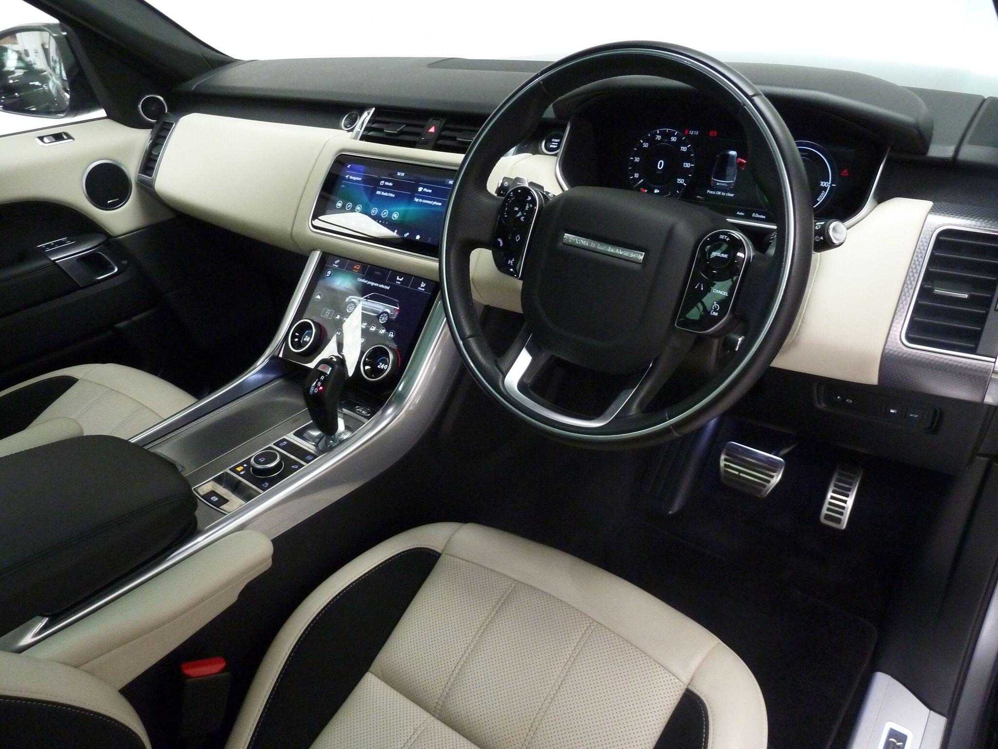 Land Rover Range Rover Sport 2.0 P400e  HSE Dynamic SUV  Petrol Plug-in Hybrid   (404 ps)<br/><br/>PAN ROOF + BLACK PACK + STEPS