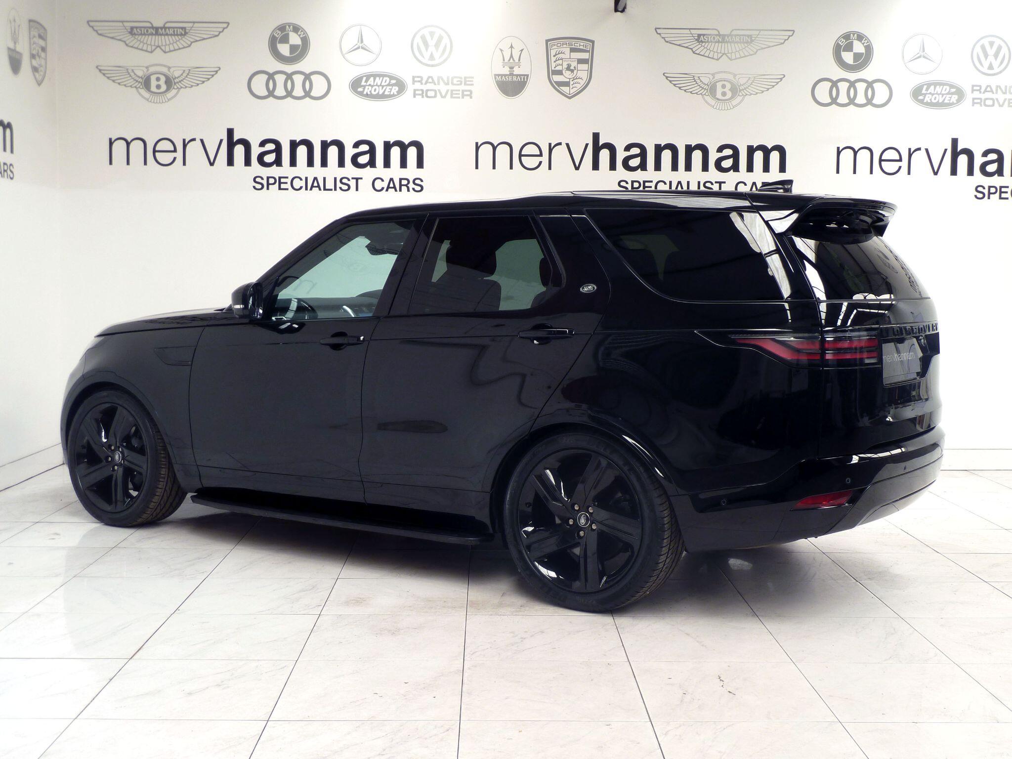 Land Rover Discovery 3.0 P360  Metropolitan Edition   <br/><br/>PAN ROOF + HUD + BLACK PACK