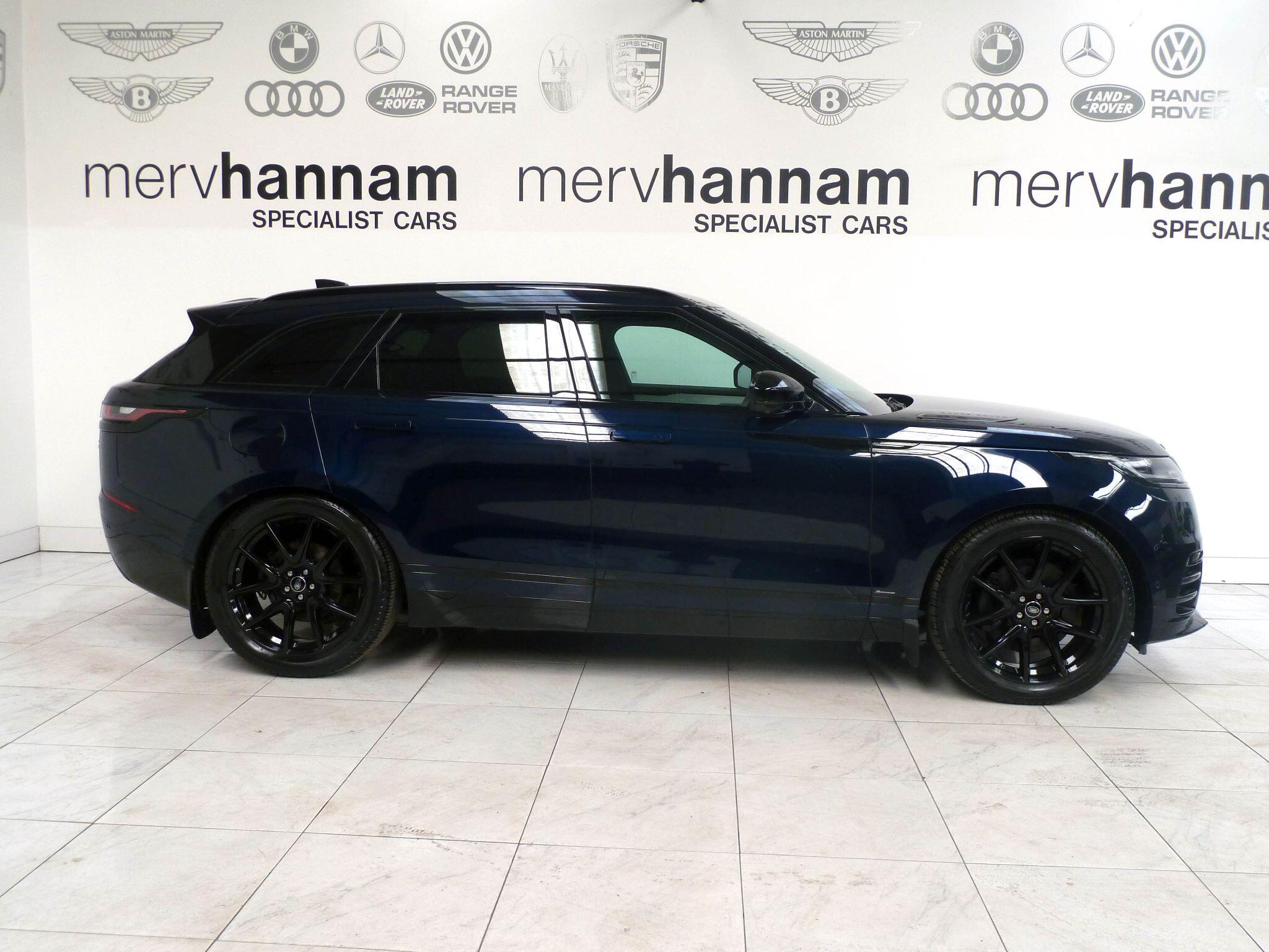 Land Rover Range Rover Velar 3.0   R-Dynamic HSE   <br/><br/>BLACK PACK + AIR SUSPENSION