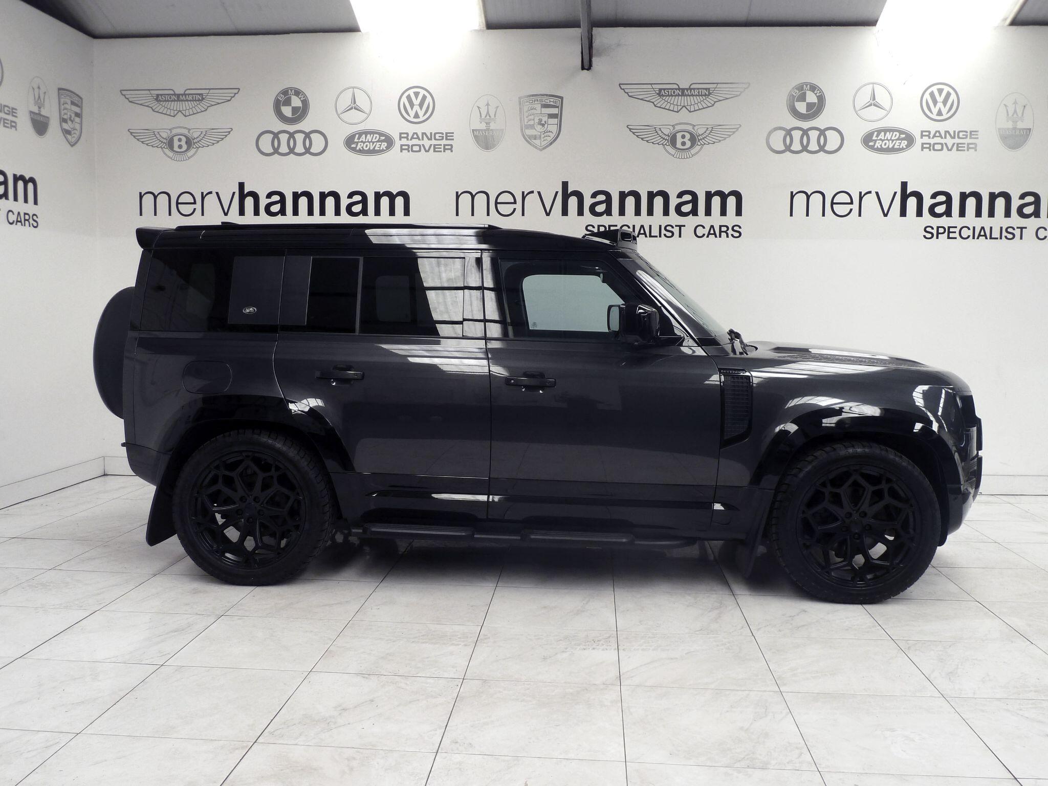 Land Rover Defender 110 3.0 D250  X-Dynamic SE   <br/><br/>HAWKE CARPATHIAN EDITION