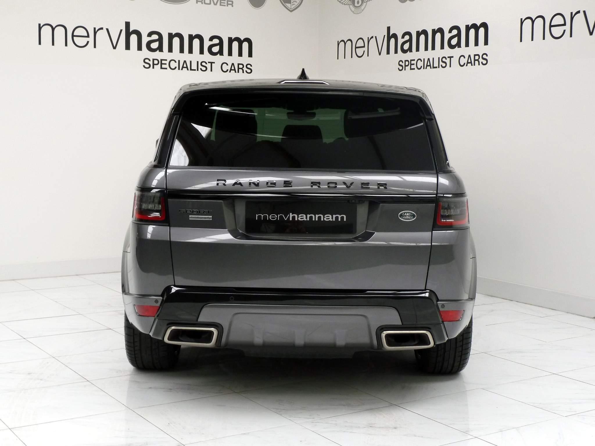 Land Rover Range Rover Sport 3.0 SD V6 HSE   <br/><br/>AUTOBIOGRAPHY DESIGN PACKAGE