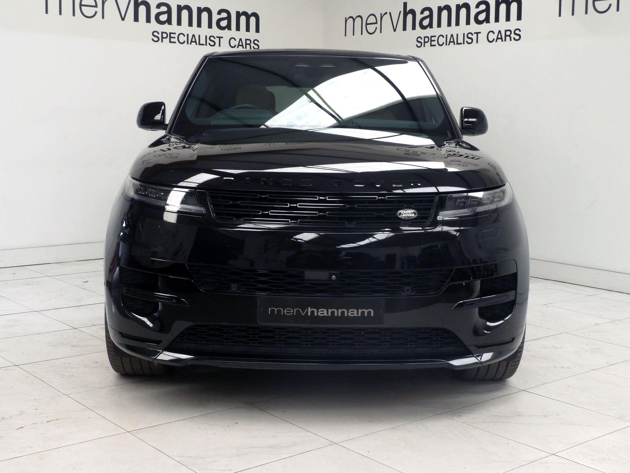 Land Rover Range Rover Sport 3.0 P460e 38.2kWh Dynamic SE   <br/><br/>23″ ALLOY WHEELS + BLACK PACK