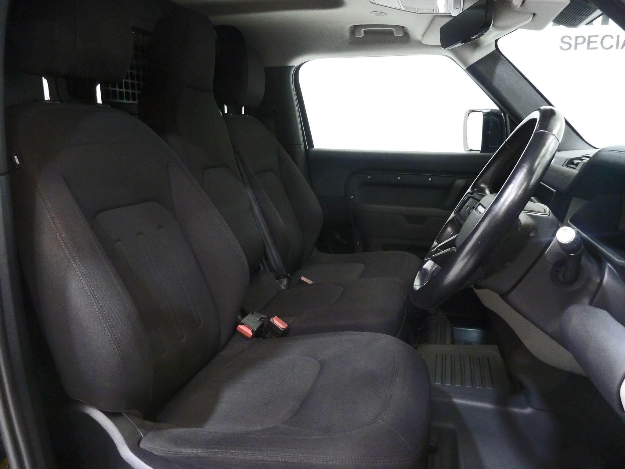 Land Rover Defender 90 3.0 D200  Hard Top SUV SWB   <br/><br/>HAWKE EDITION 37990 +VAT