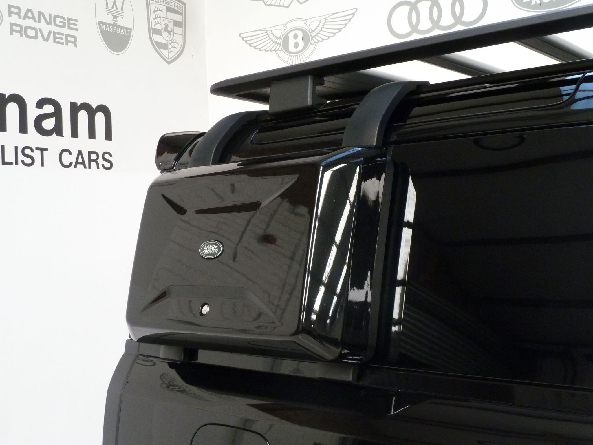 Land Rover Defender 90 3.0 D250  SE Hard Top SUV SWB   <br/><br/>EXPLORER PACK 39990 +VAT