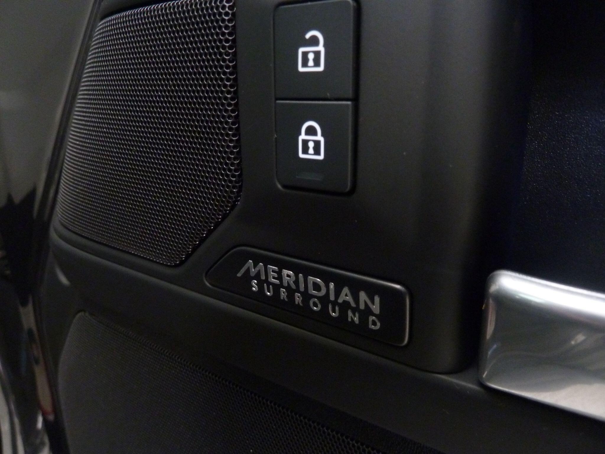 Land Rover Defender 110 3.0 D350  X-Dynamic HSE   <br/><br/>HAWKE DESIGN EDITION + 7 SEATS