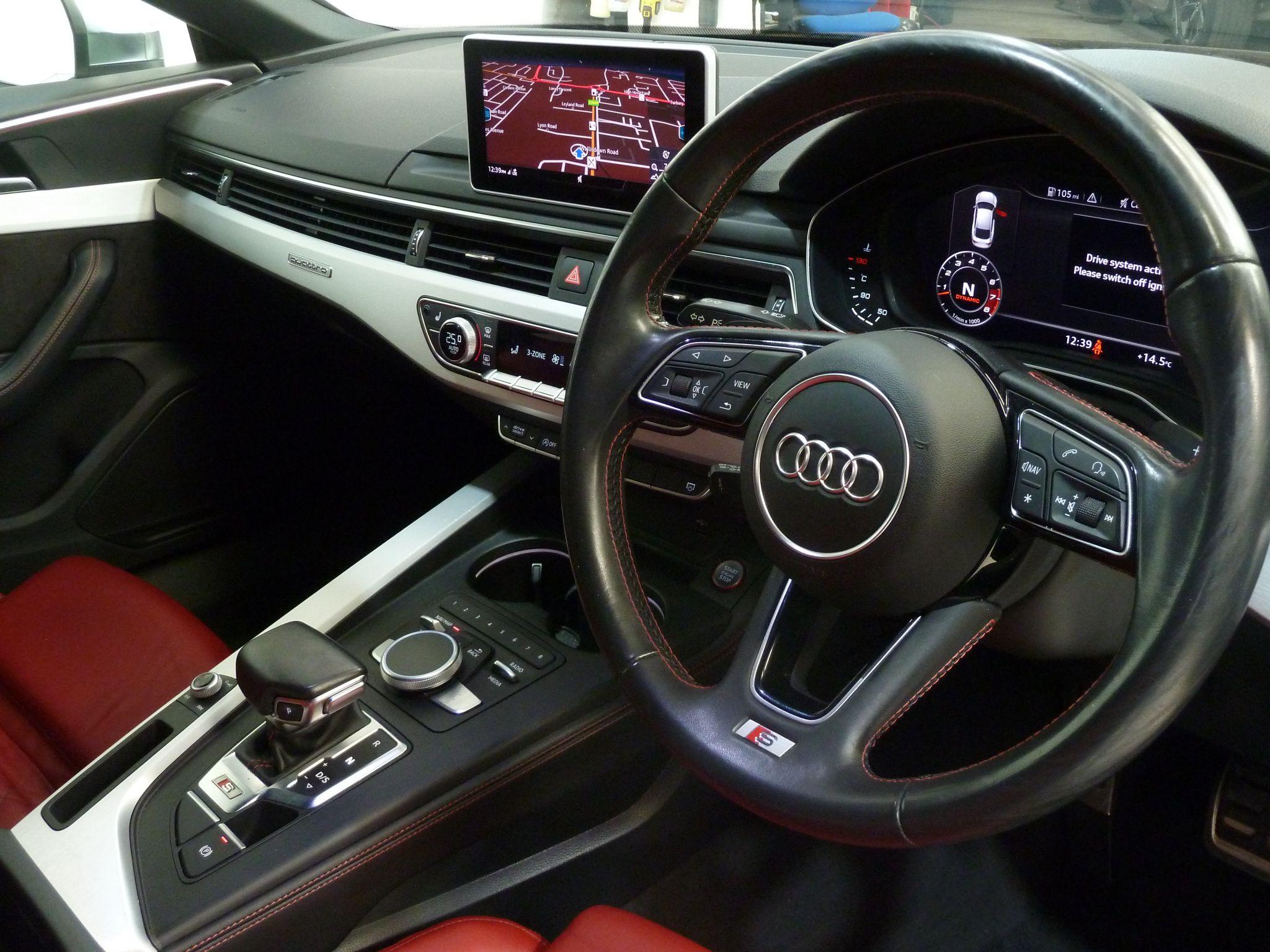 Audi S5 3.0 TFSI V6 Sportback Tiptronic quattro   <br/><br/>VIRTUAL COCKPIT+LIGHT & VISION